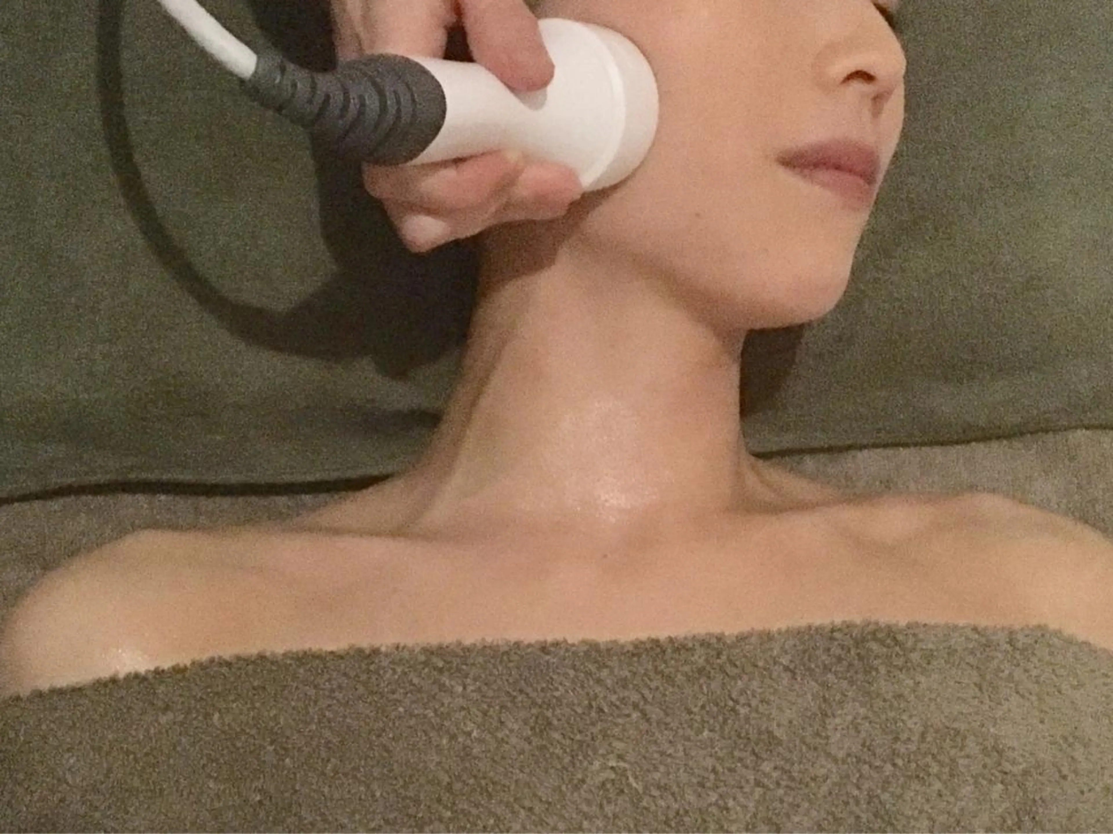 【スッピン肌に自信！毛穴レス】 クレンジング×炭酸×リフトアップ　(70分)の写真