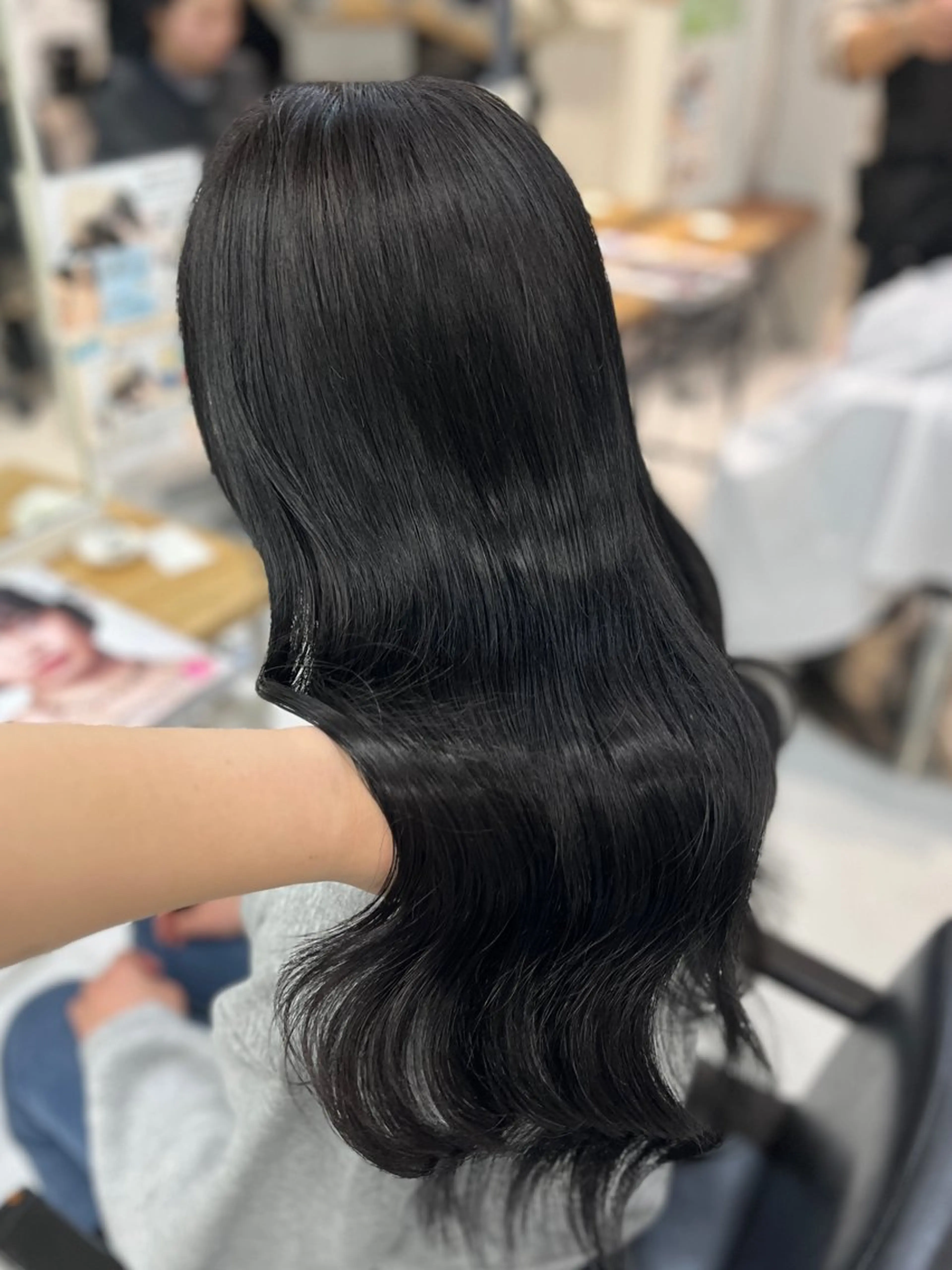 ロング カット ヘアカラー トリートメント 🫧伊東　美優🫧 レイヤーカット⭐︎のヘアスタイル