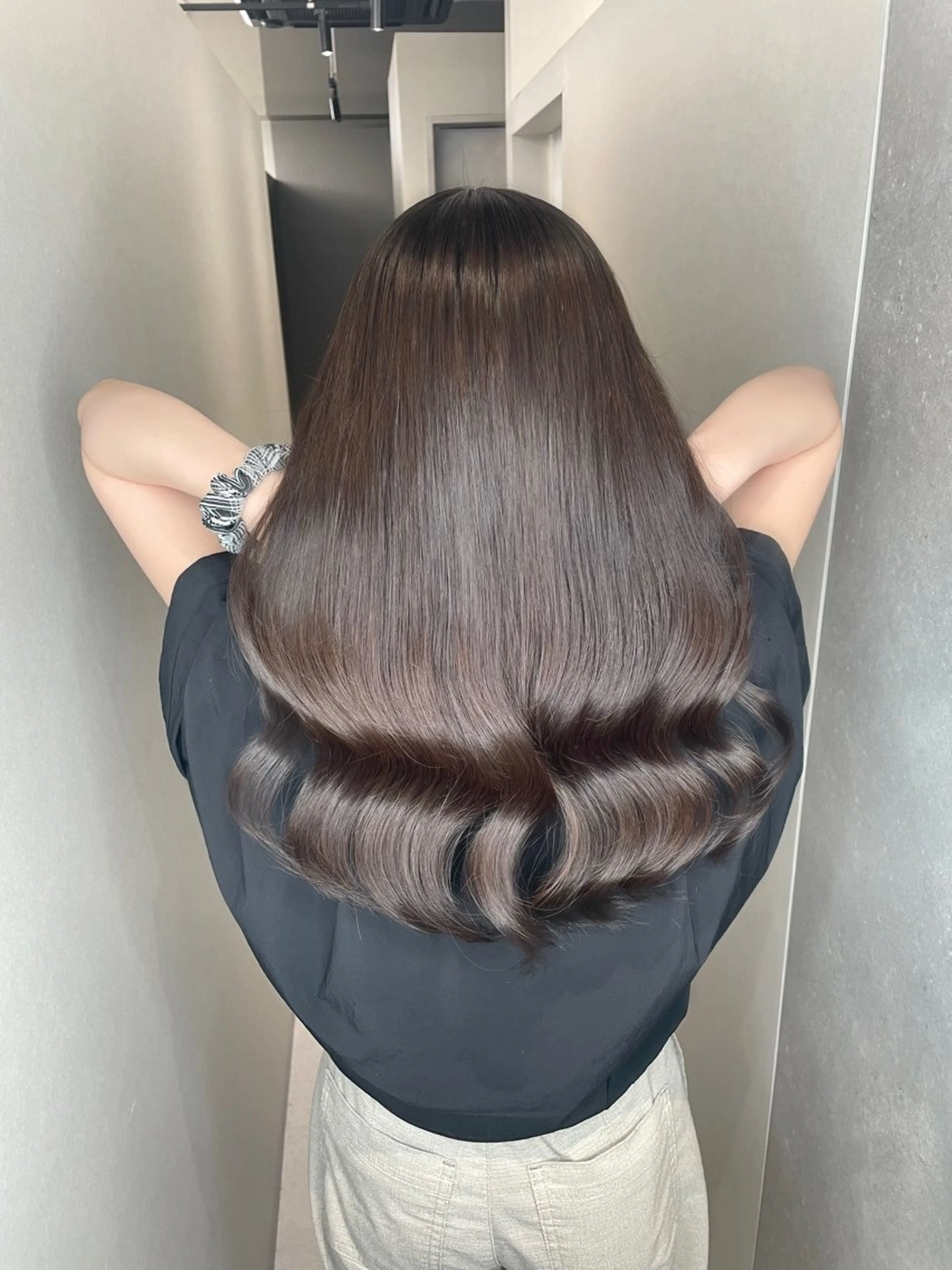 セミロング カラー 透明感カラー 髪質改善 ヘアカラー トリートメント 今井 勝也のヘアスタイル