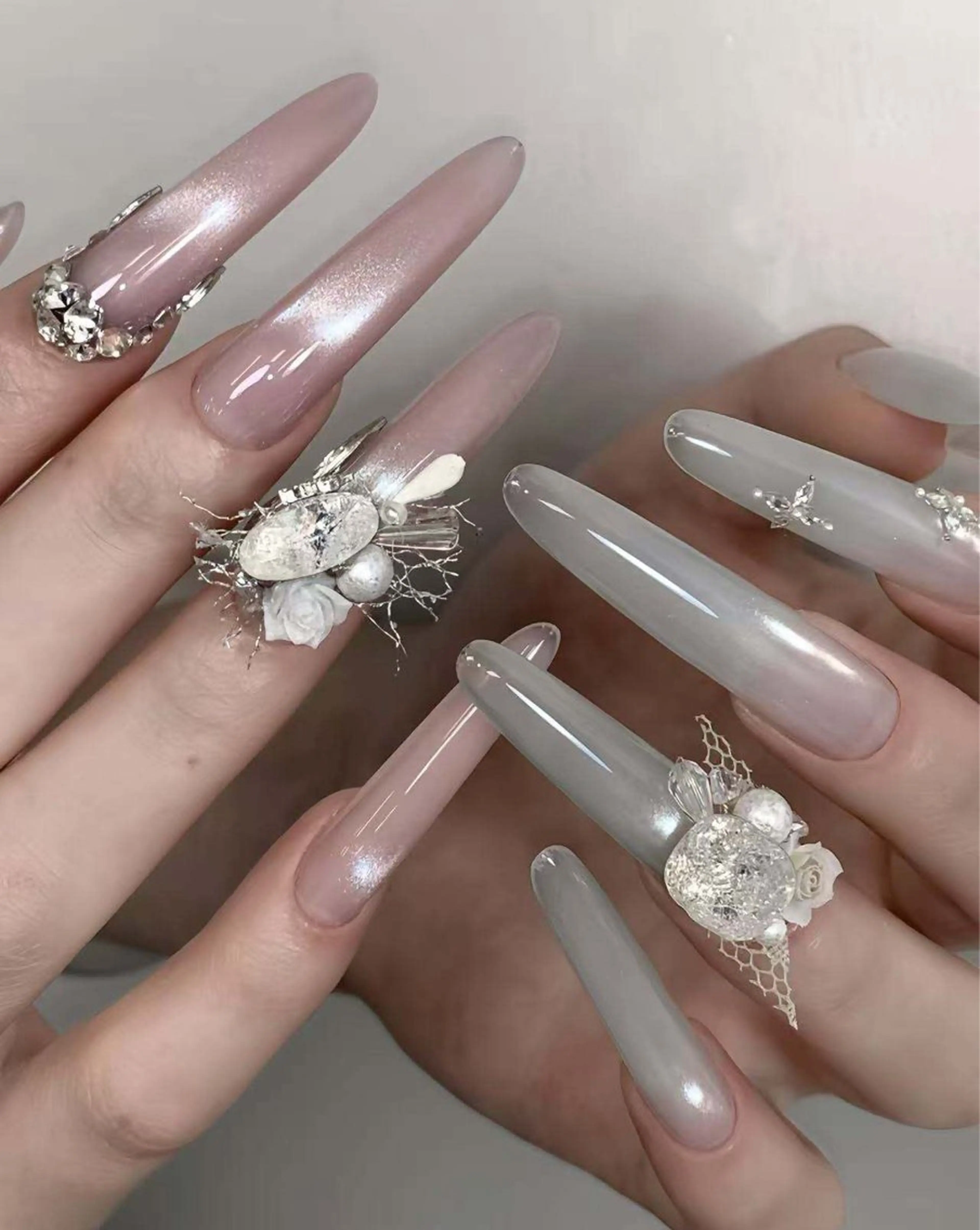 ネイル オーロラネイル フラワーネイル フットネイル フレンチネイル ジェルネイル ハンドネイル BabyYouMi ねねのネイルデザイン