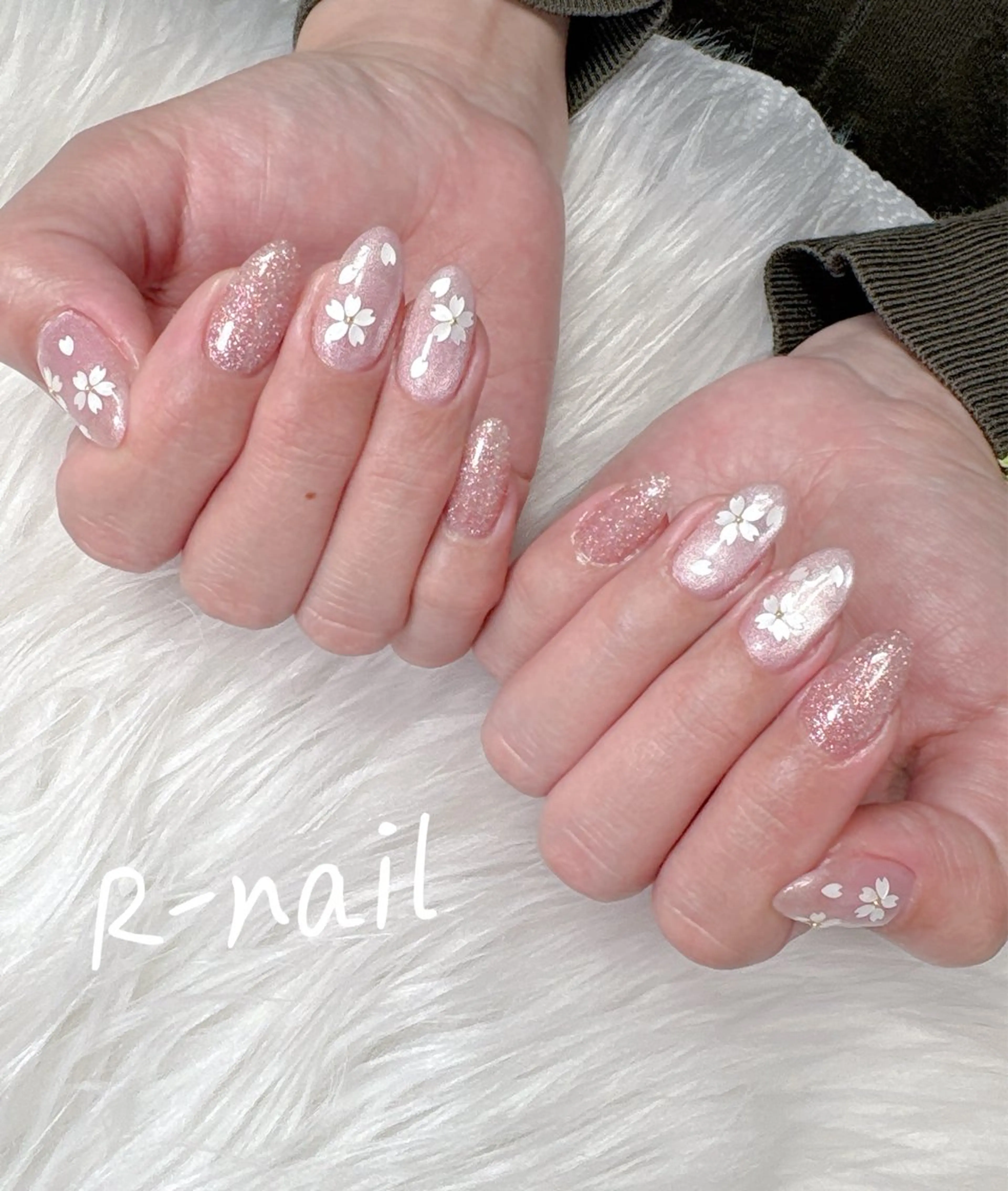 ネイル ハンドネイル R-nail salonのネイルデザイン