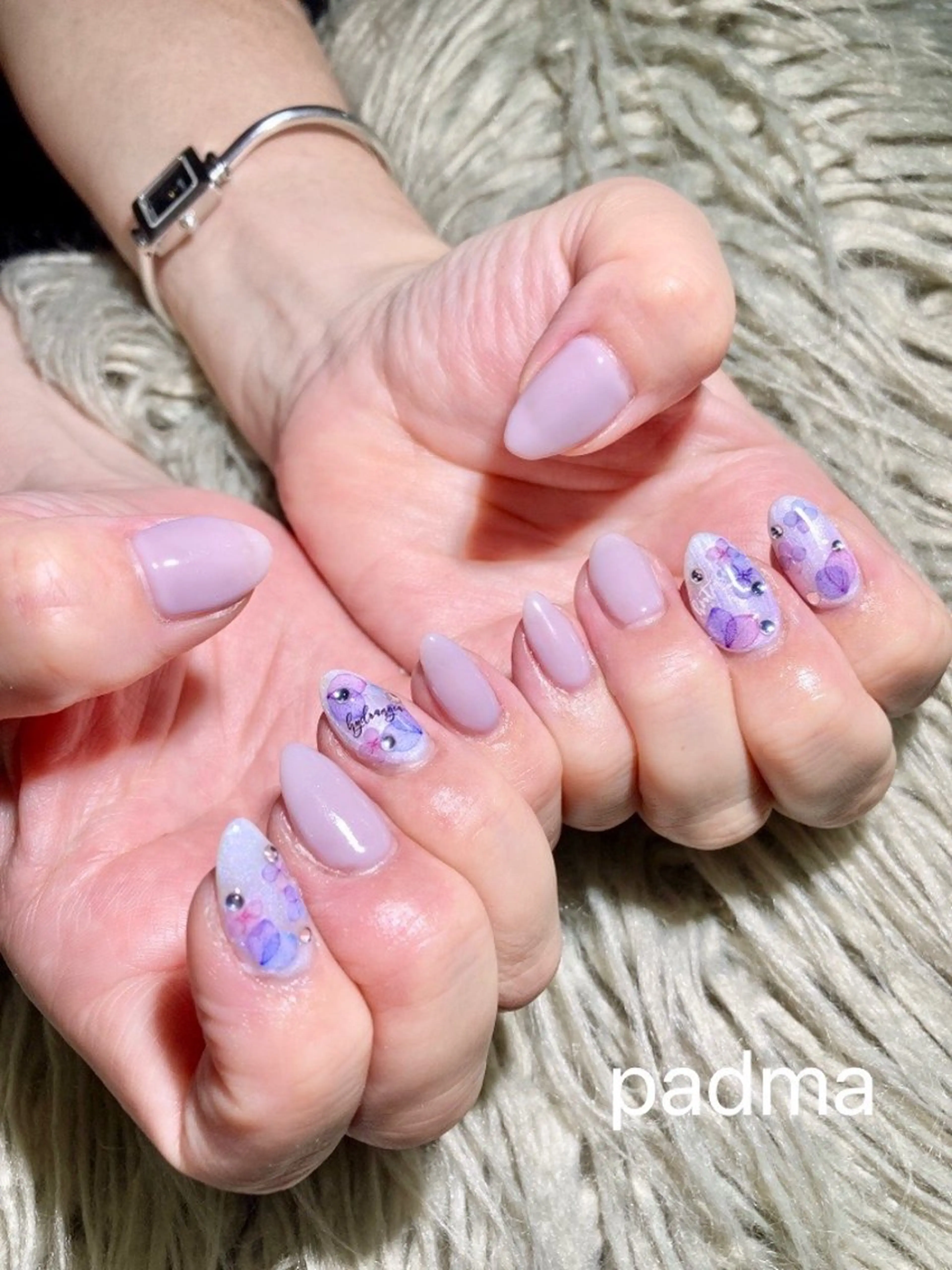ネイル アートネイル ワンカラーネイル solon padma所属・PADMA ビューティーサロンのネイルデザイン