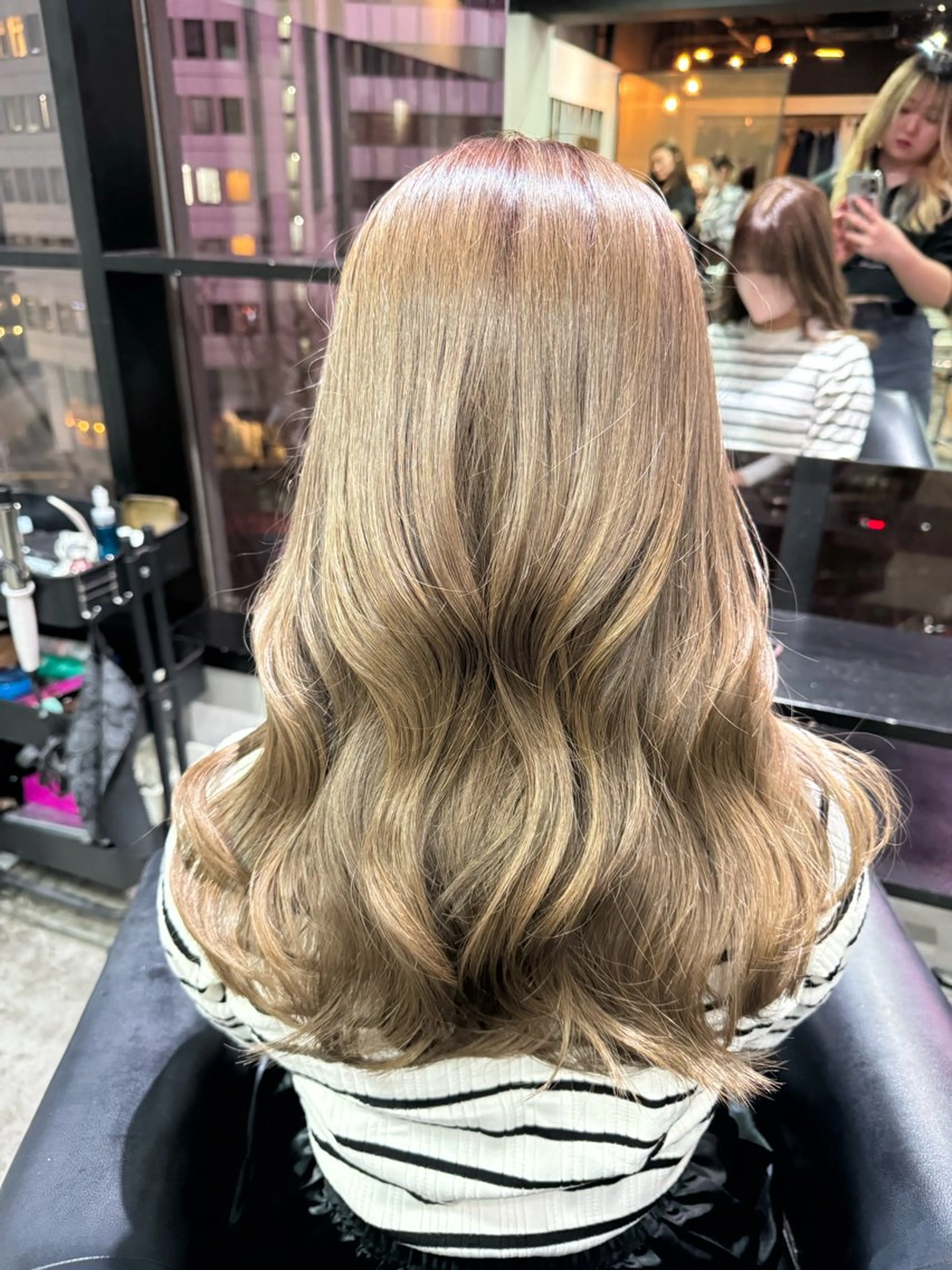 ロング カラー ベージュ透明感カラー 🫧AYUMI🫧のヘアスタイル