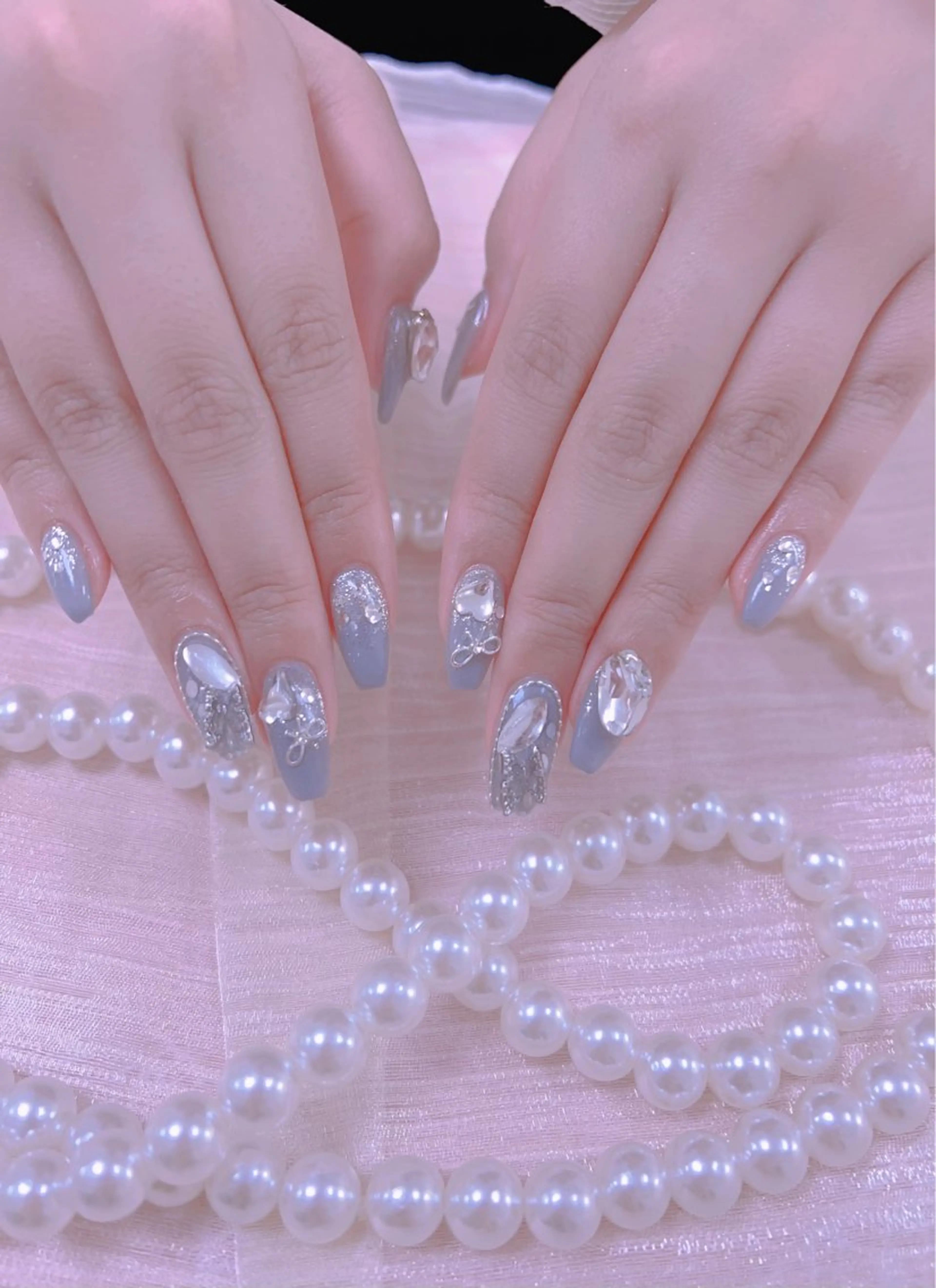 ネイル はぴねす所属・横浜 美夢のネイルデザイン