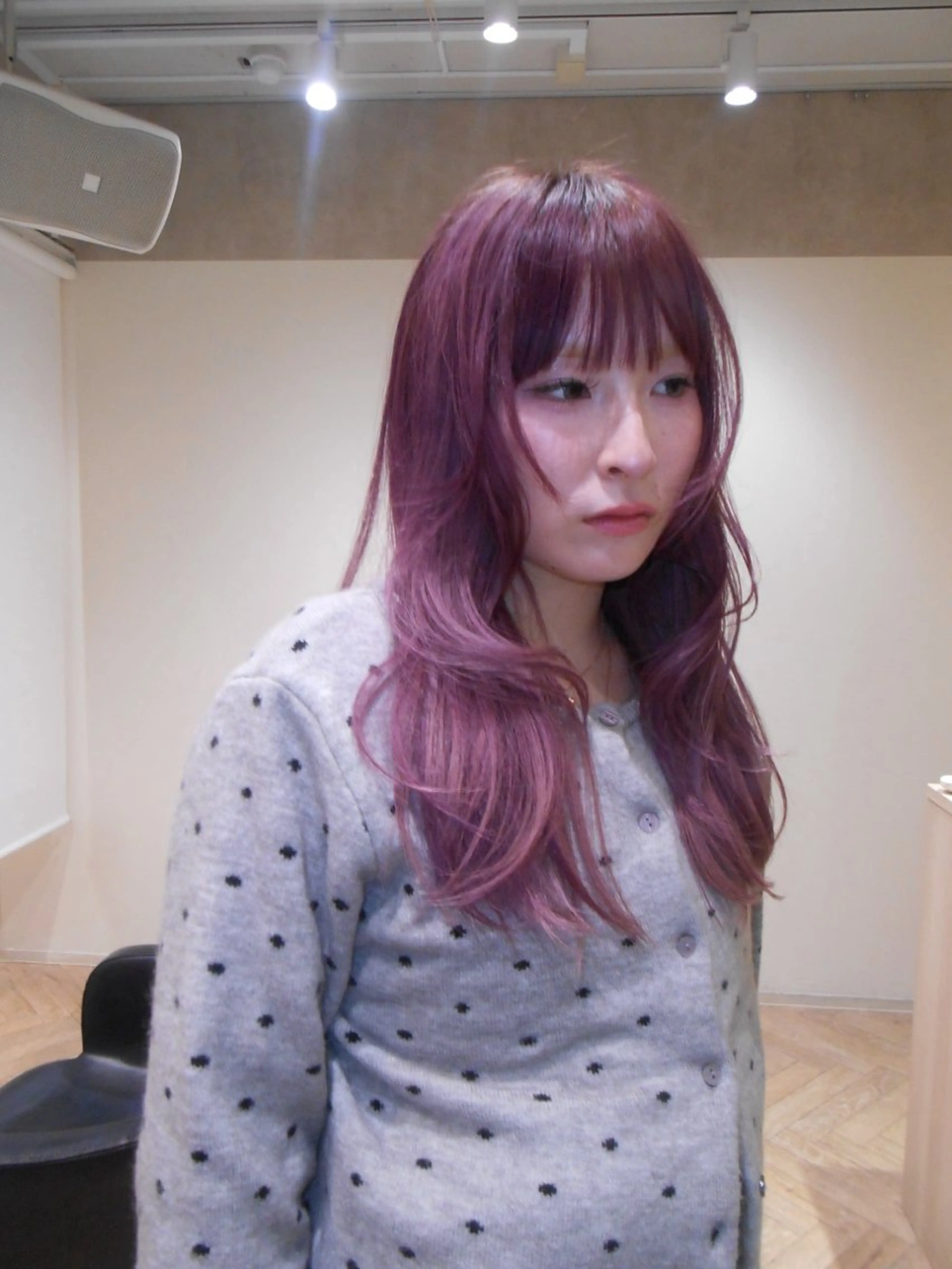 セミロング レイヤーカット Nu:v所属・moe/ 透明感カラー/恵比寿のヘアスタイル