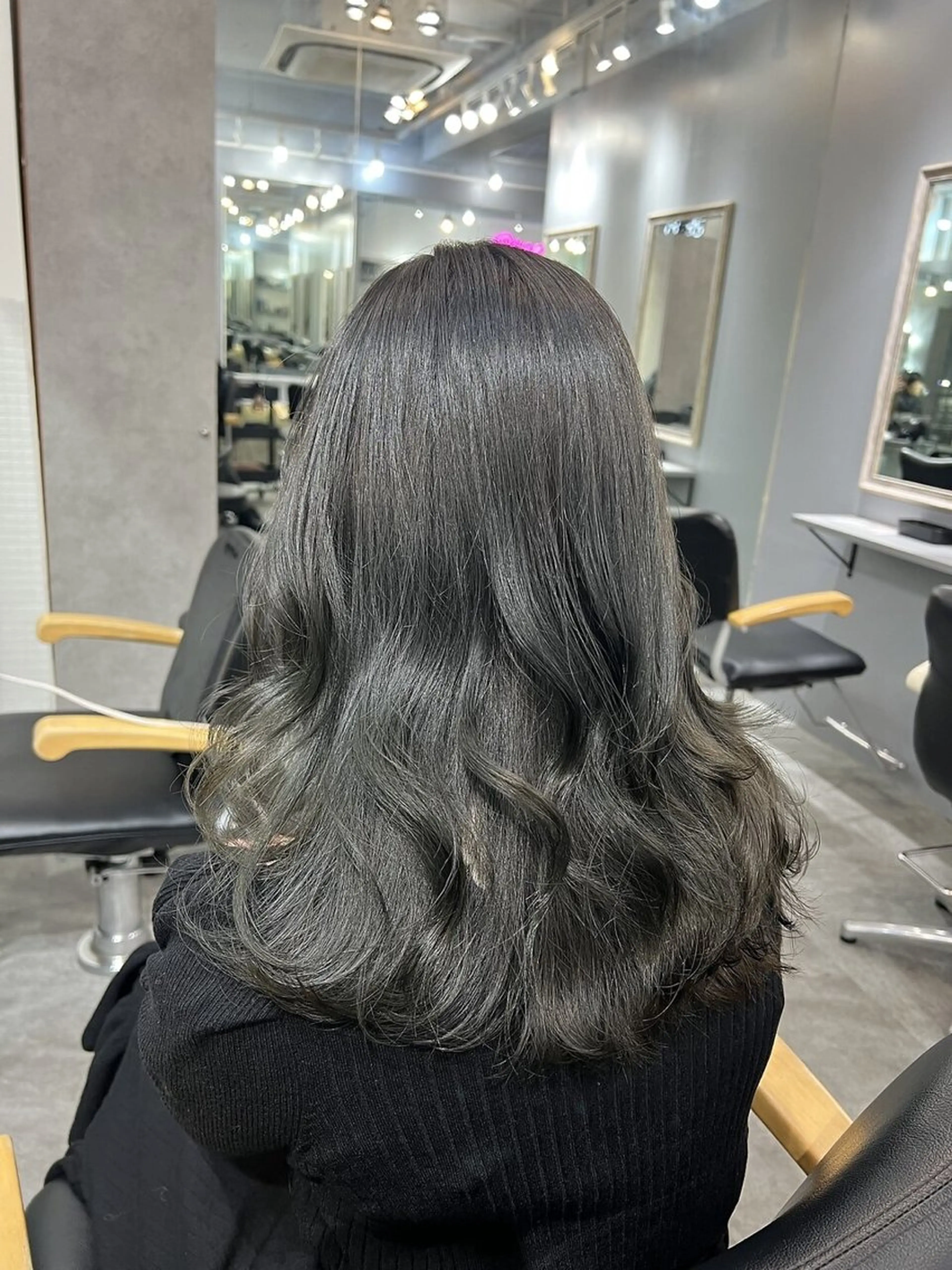 セミロング カラー ハイトーン/ブリーチ 💙みずき💙のヘアスタイル