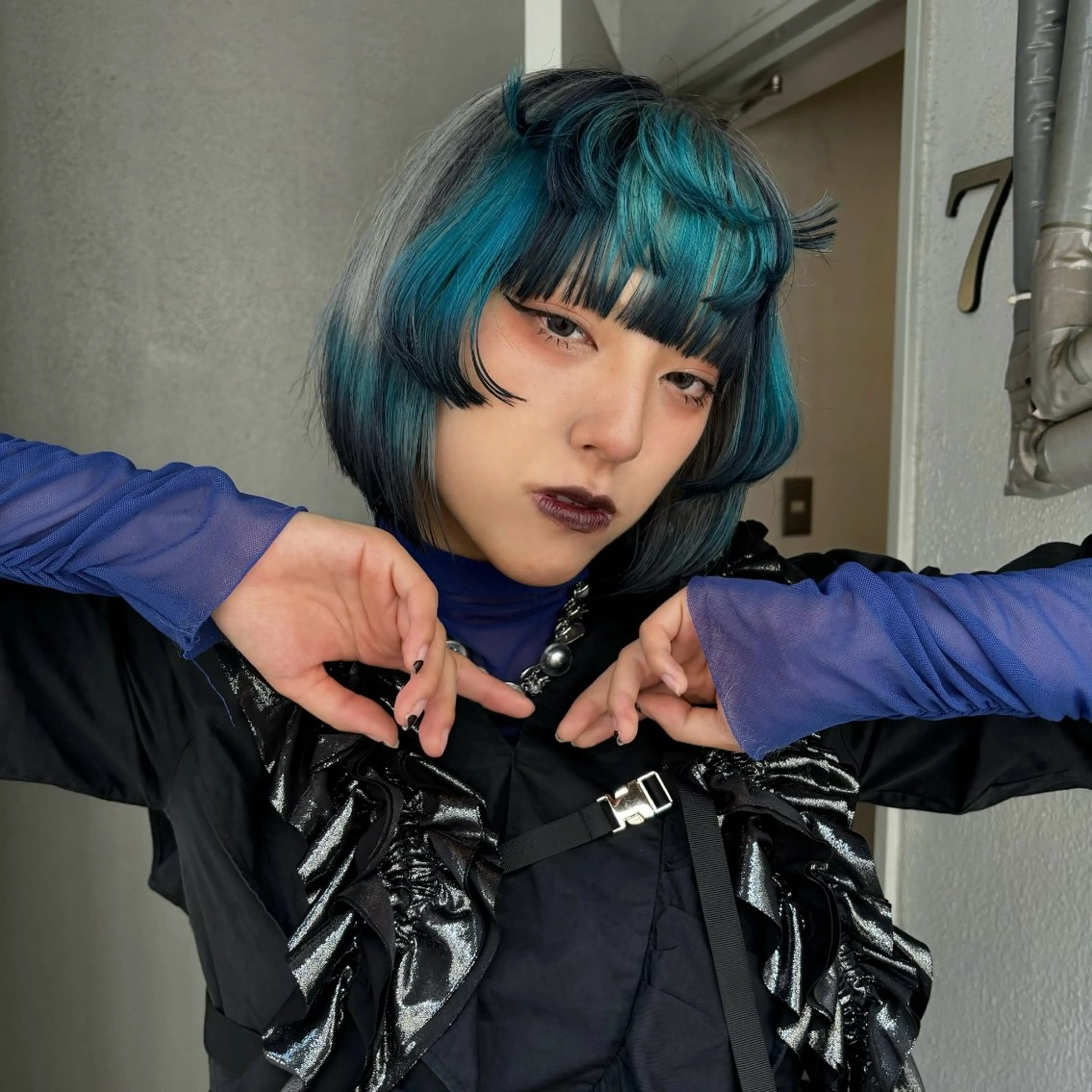 セミロング カラー 💫miyu💫デザ インカラー/アレンジのヘアスタイル