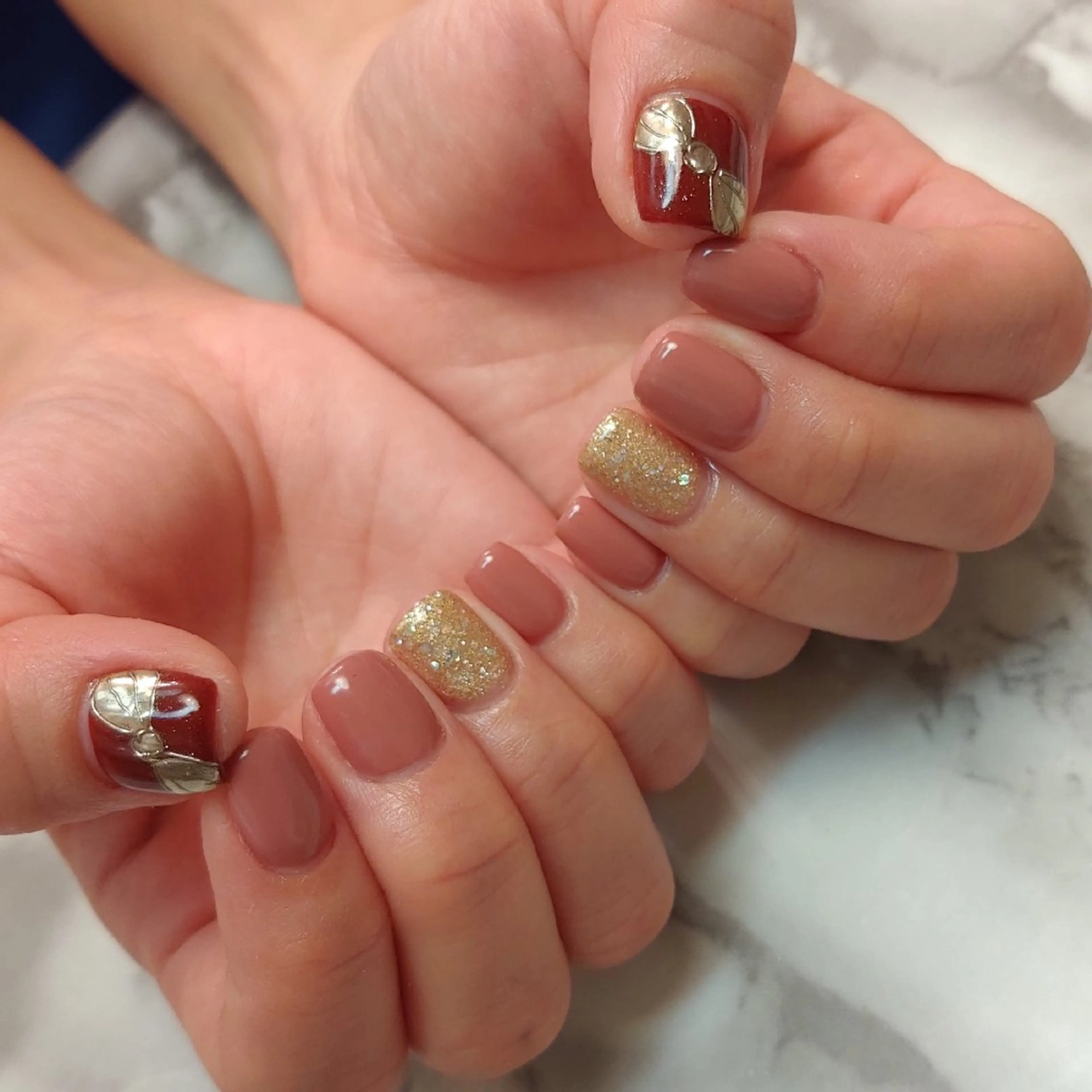 ネイル リボン ジェヌインネイル 河内のネイルデザイン