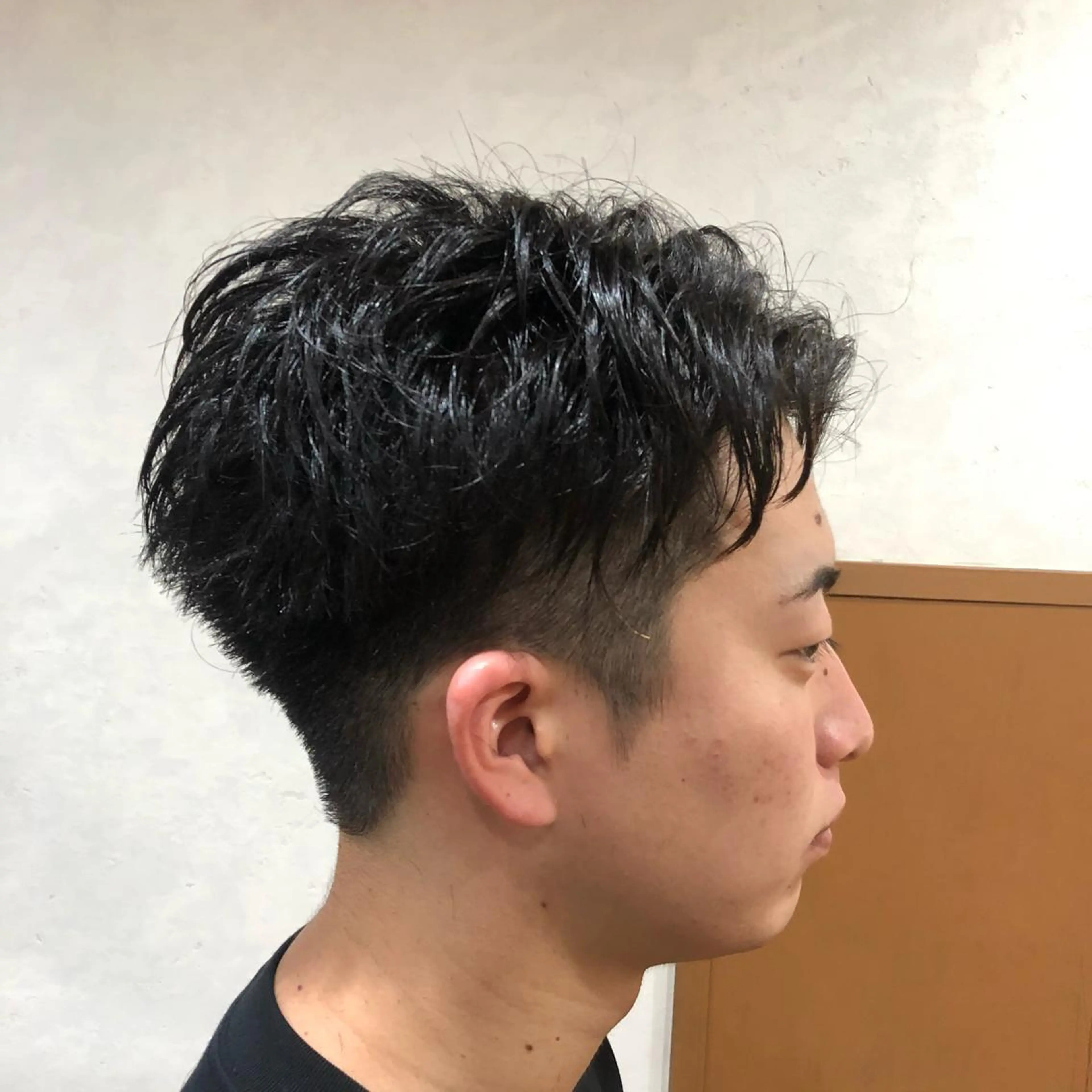 メンズ 刈り上げ カット ヘッドスパ ヘアセット BELO福島所属・ツイストスパイラル 成林康平のヘアスタイル