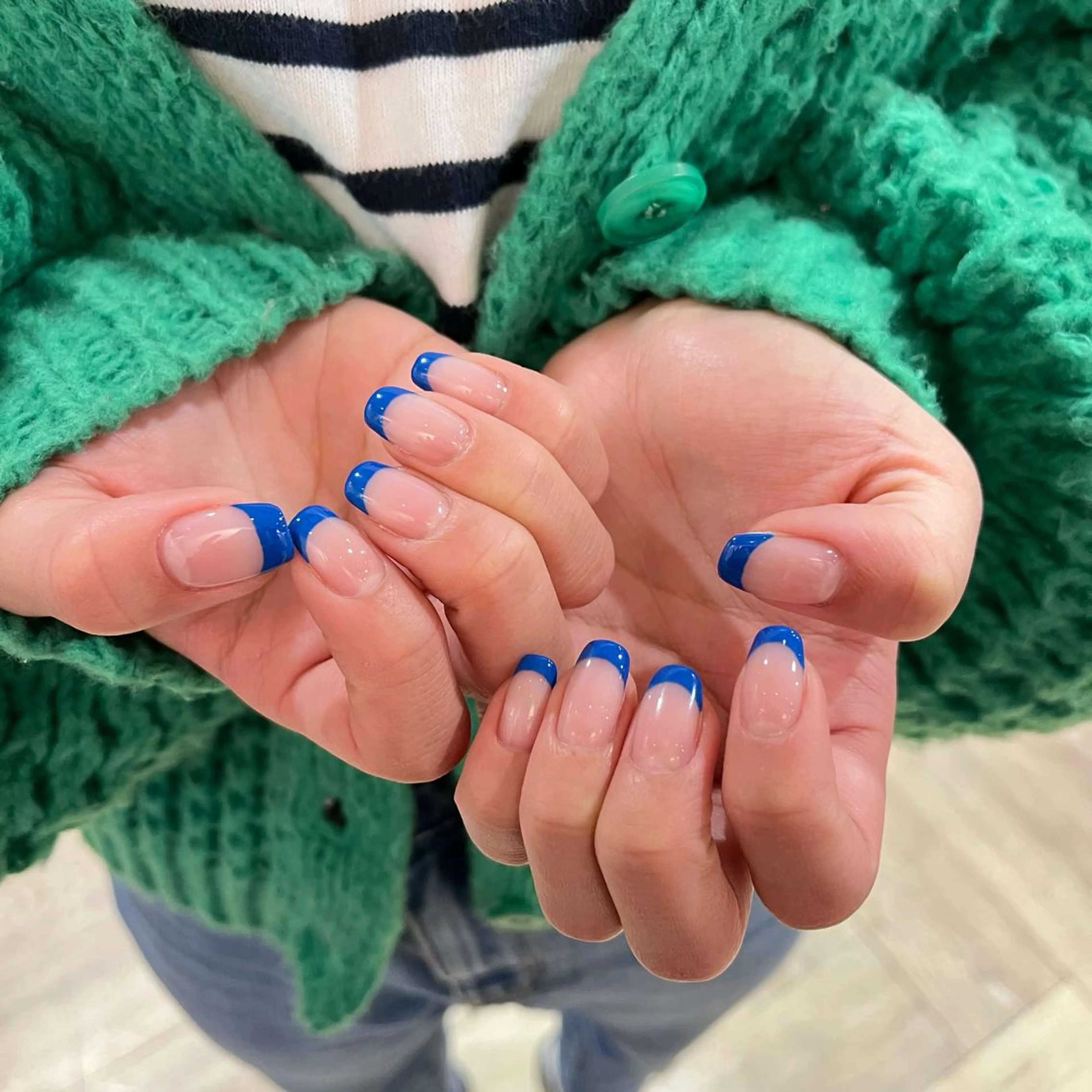 ネイル ハンドネイル 友田 晴香のネイルデザイン