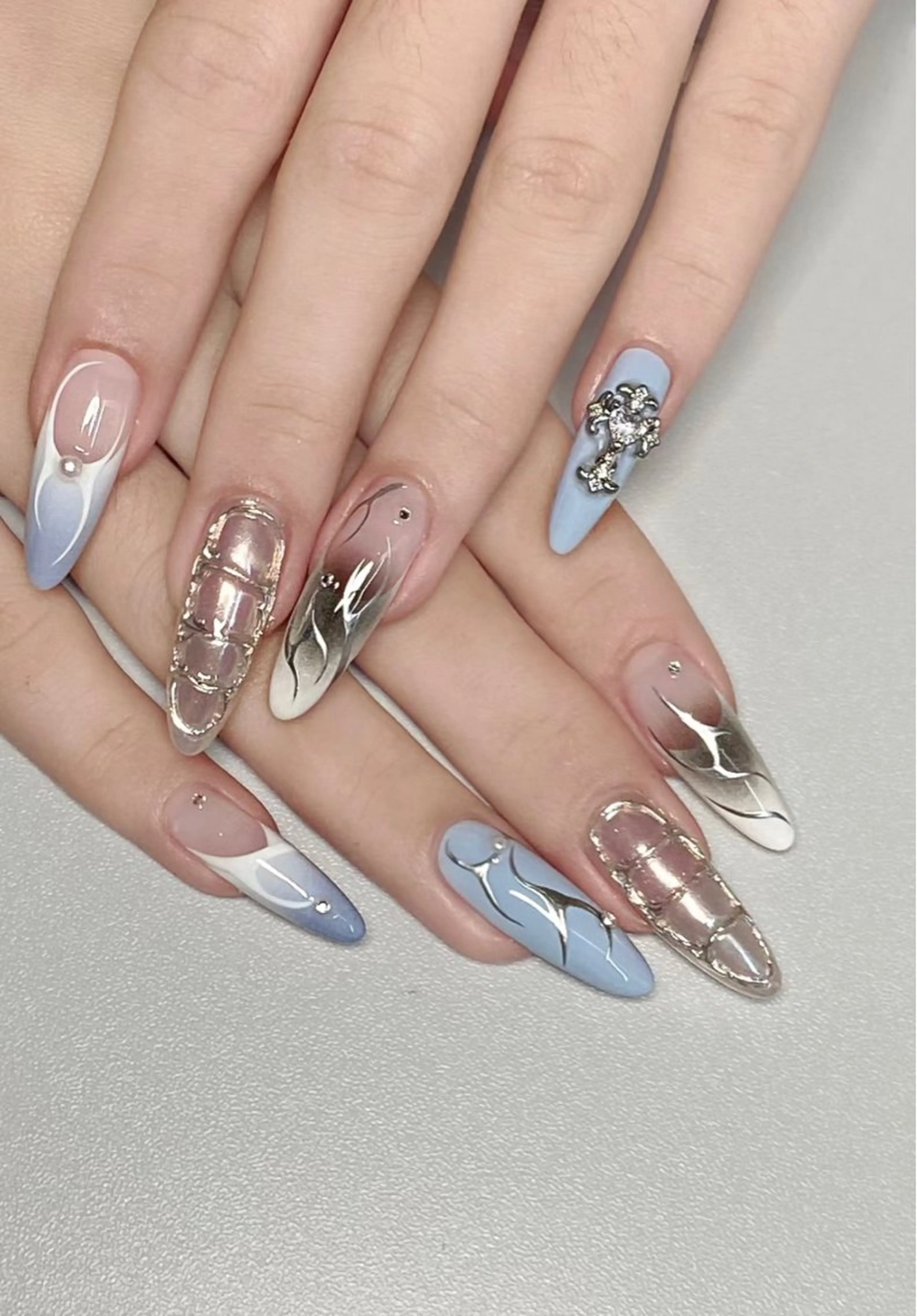 ネイル ハンドネイル D-BEAUTY Nailsalonのネイルデザイン