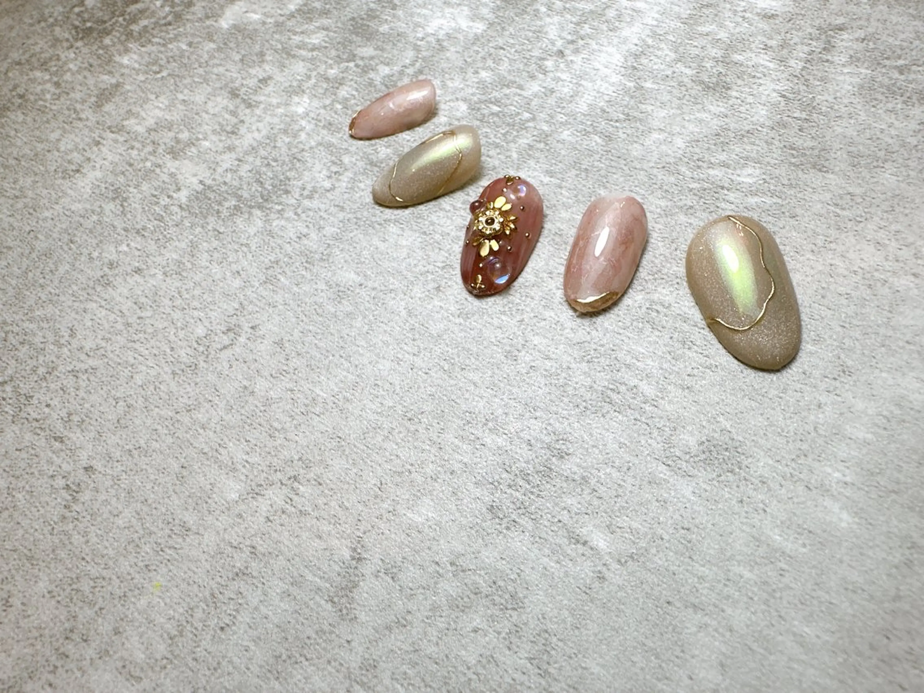 ネイル NAIL'S MODAのネイルデザイン