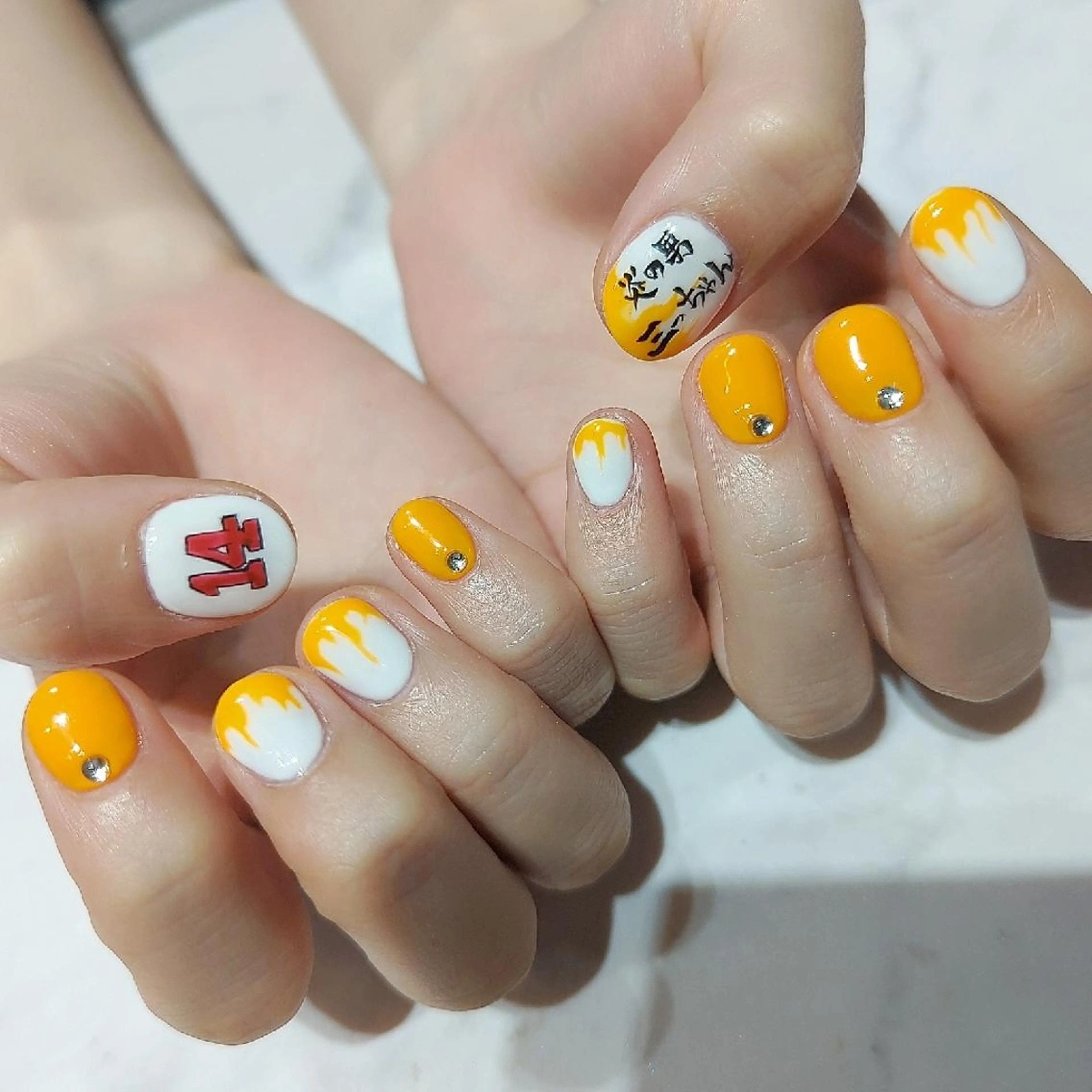 ネイル ハンドネイル あ きのネイルデザイン