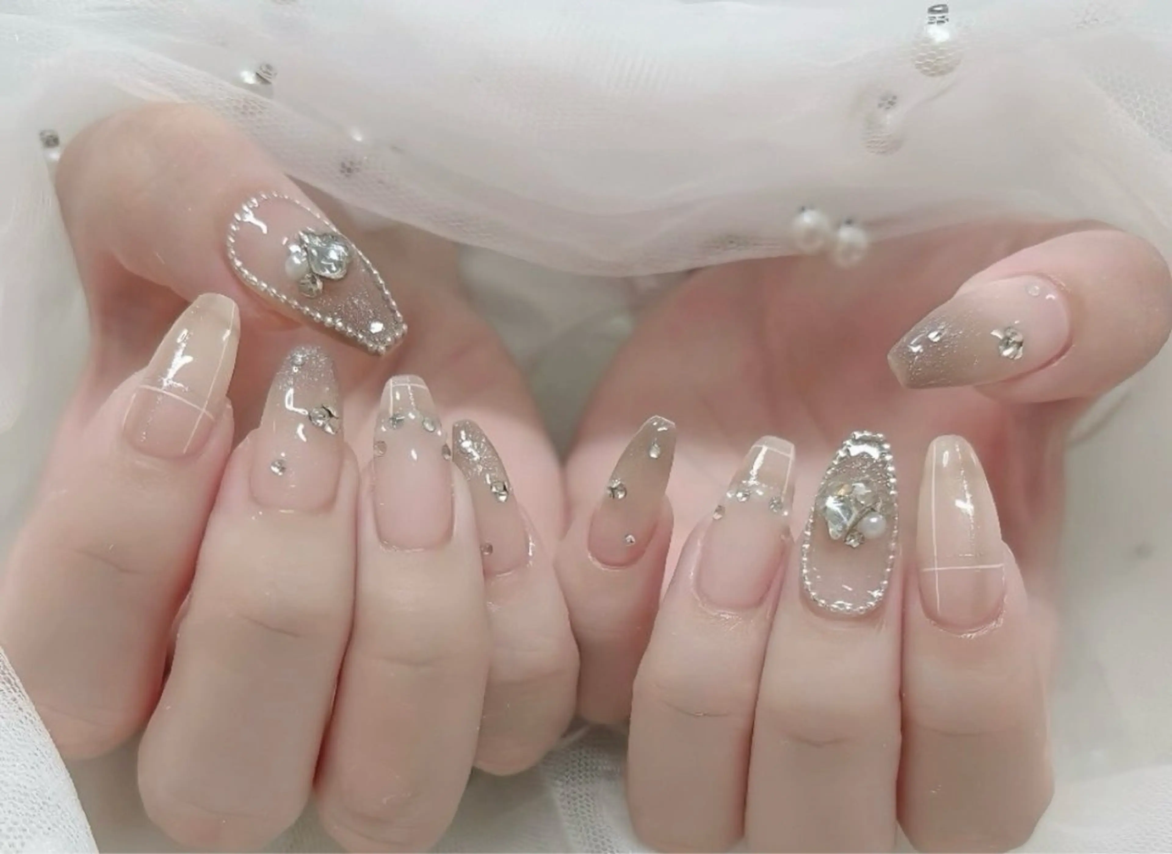 ネイル 韓国ネイル 持ち込み ニュアンスネイル ネイルチップ ハンドネイル TABI ANA.CHUOのネイルデザイン