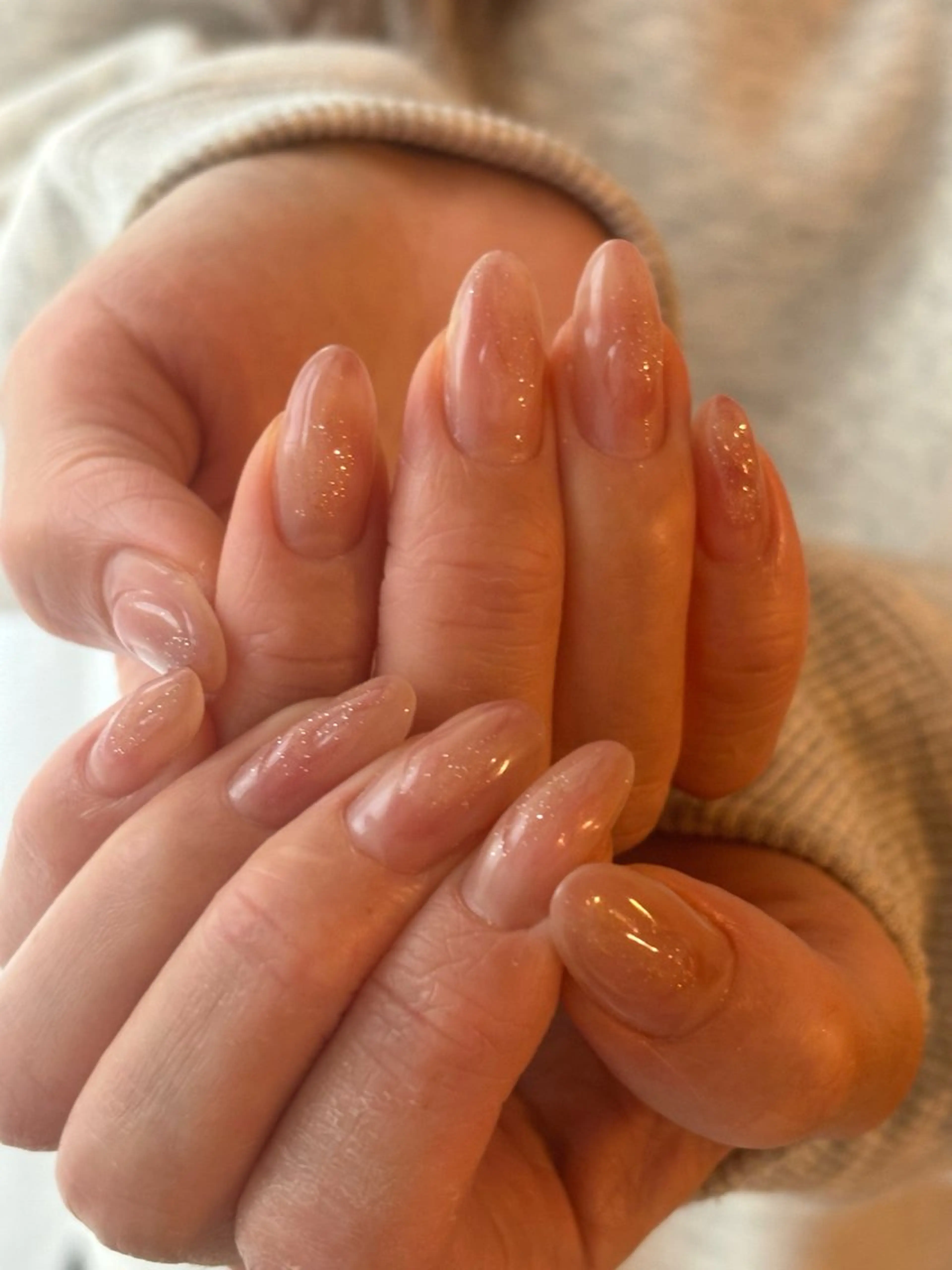 ネイル ホワイト ハンドネイル Elio所属・Elio 国泰寺のネイルデザイン