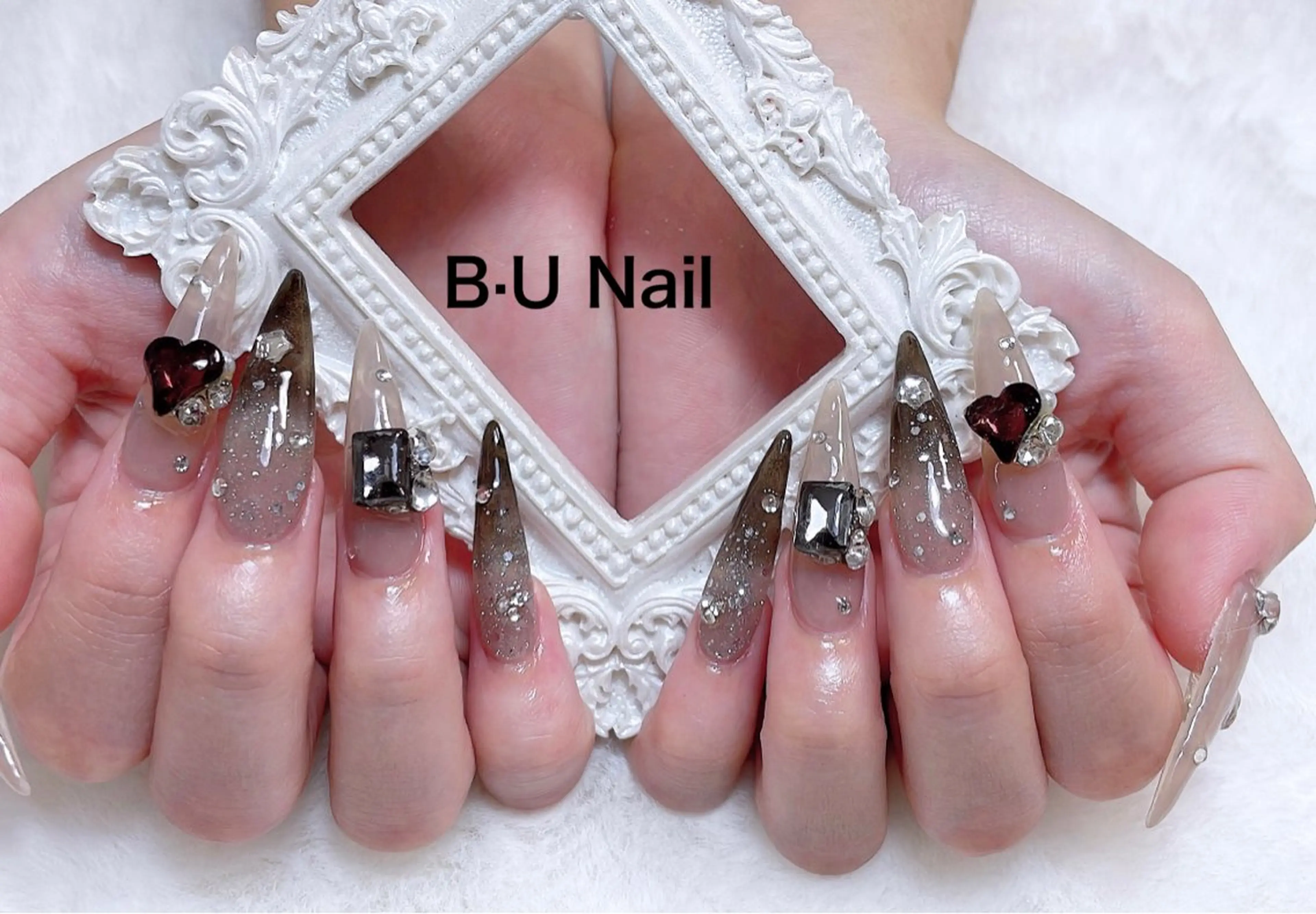 ネイル アートネイル フットネイル ジェルネイル マグネットネイル 持ち込み ハンドネイル 長さだし/持込/ ins風ネイル/Umのネイルデザイン