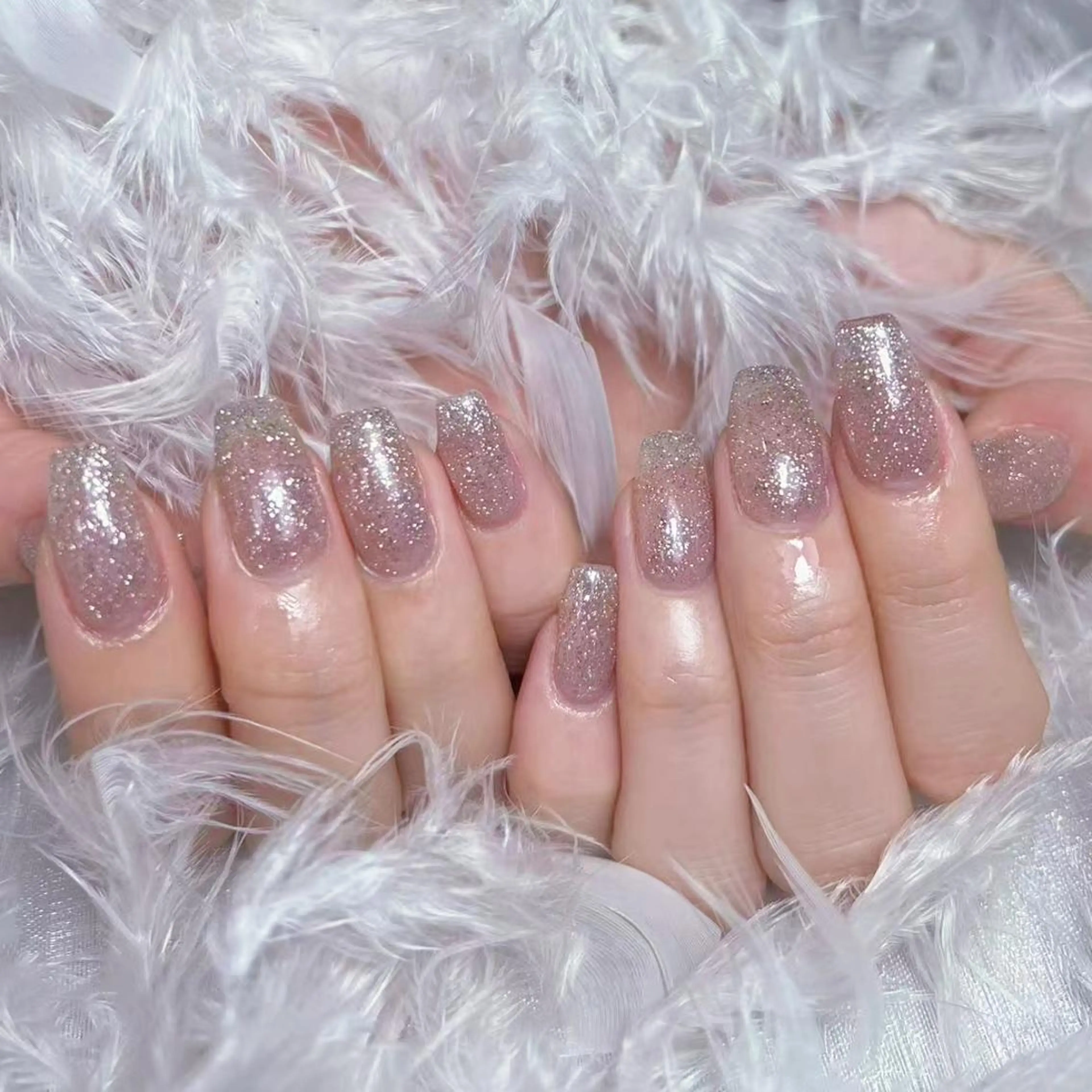ネイル アートネイル オーロラネイル フラッシュネイル ガーリー キラキラネイル ハンドネイル DIAMOND Nail🍒のネイルデザイン