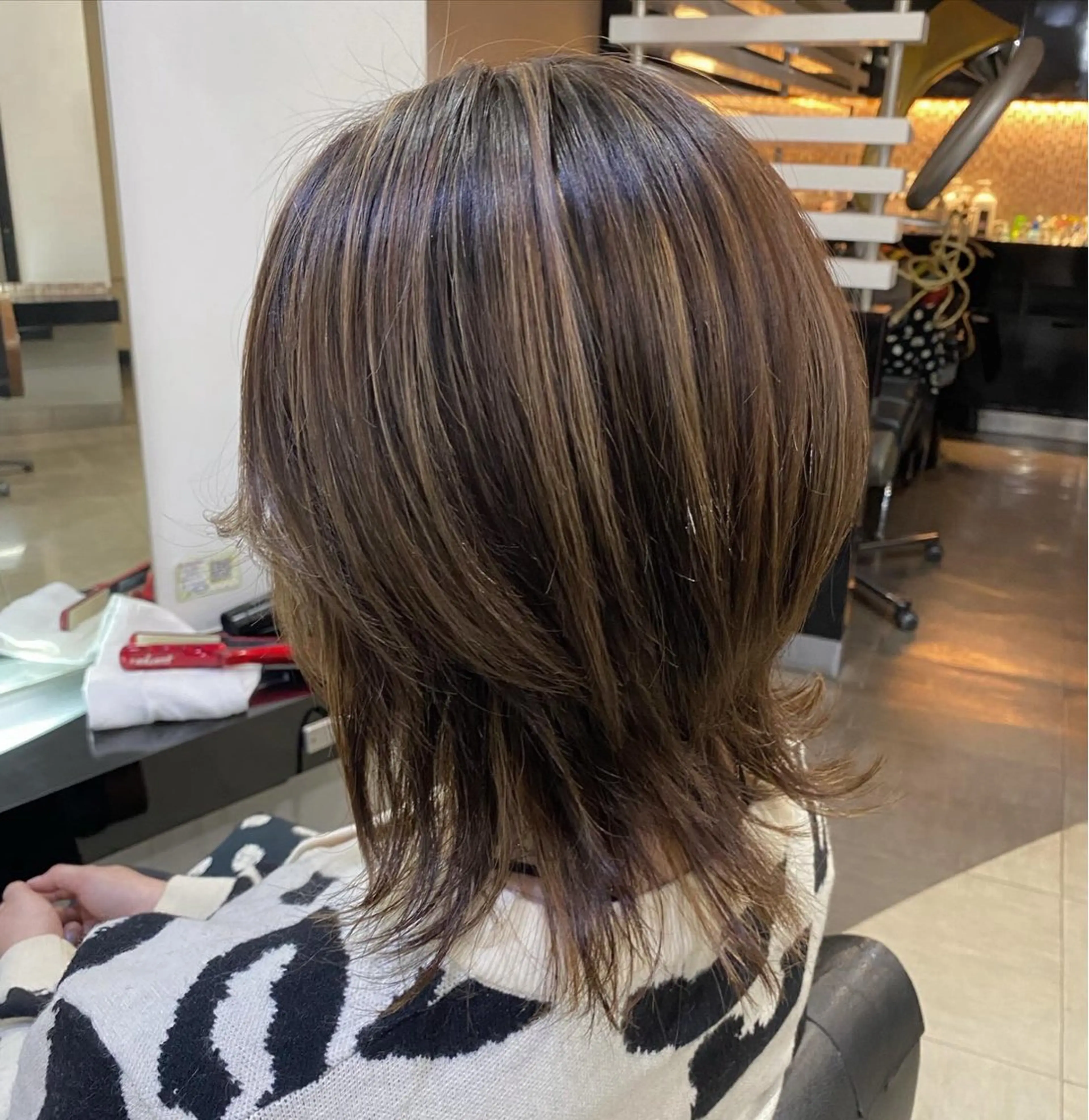 ショート カラー ヘアアレンジ ハイライトカラー ハイライト ウルフカット DISCOHAIRsanc（ルジャルダン町田）所属・烏山 達也のヘアスタイル