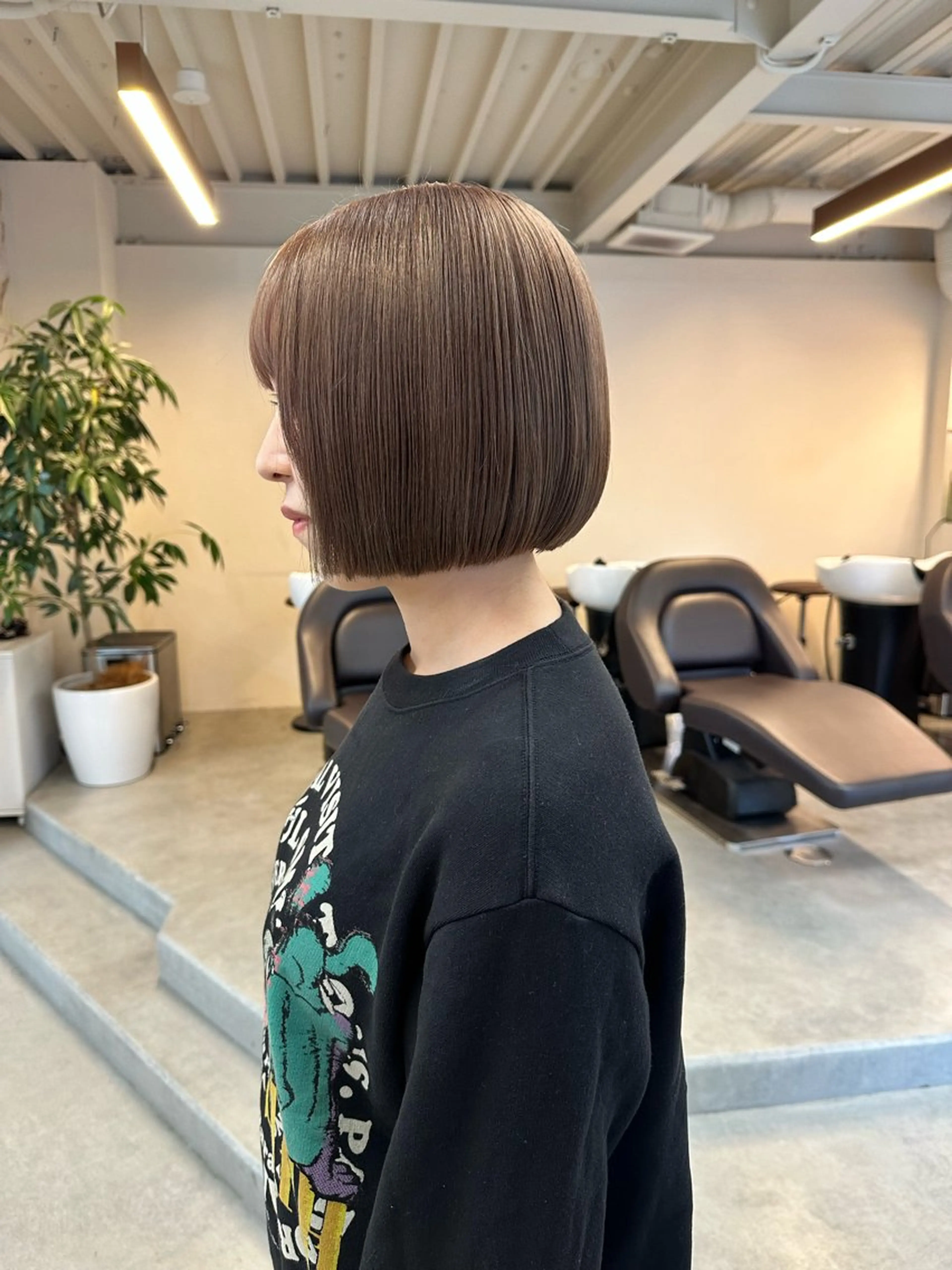 ショート カラー ハイトーン×似合わせ 🌱中川慎之介のヘアスタイル