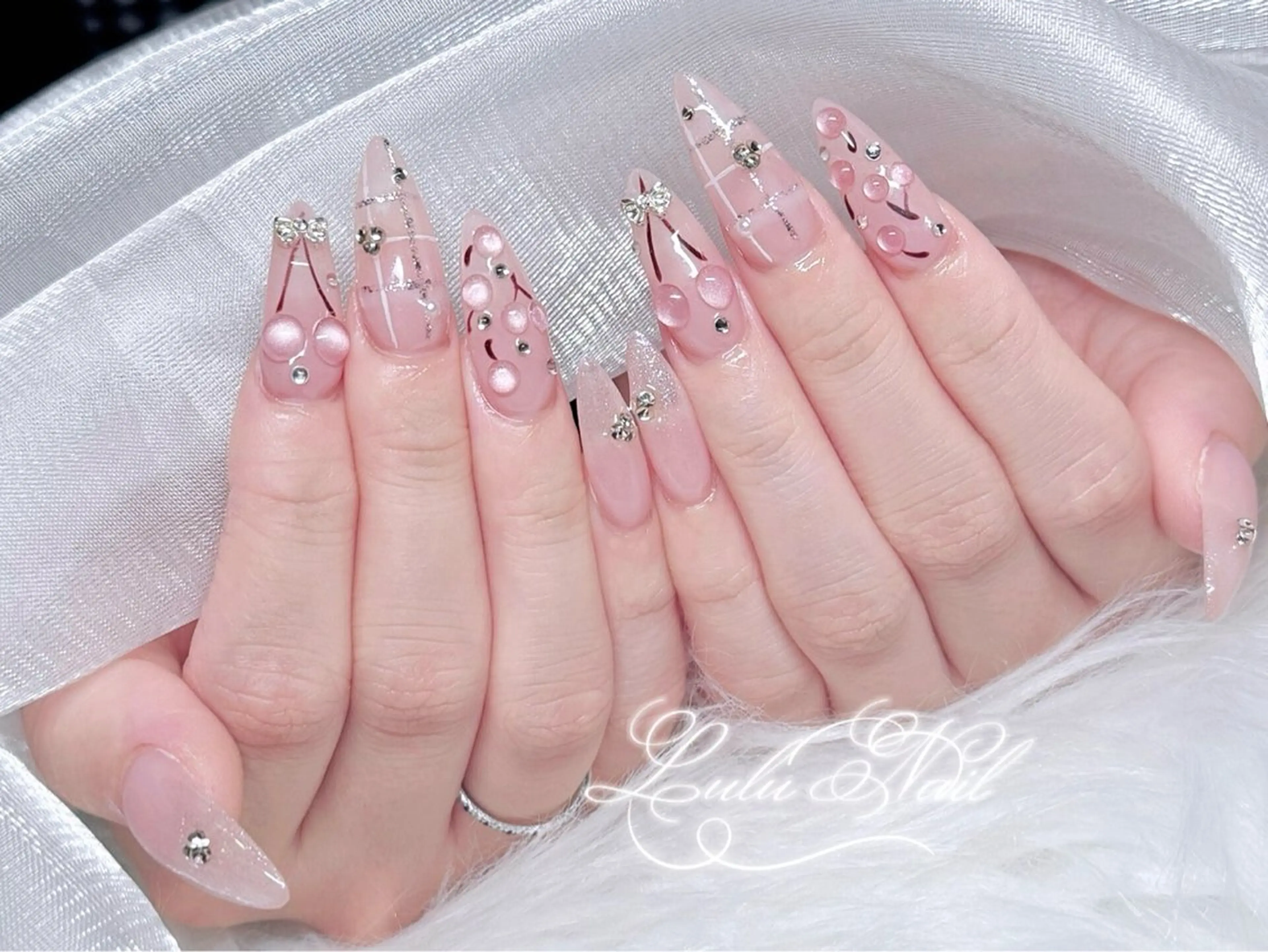 ネイル ハンドネイル Lulu Nail 🫧ユユのネイルデザイン