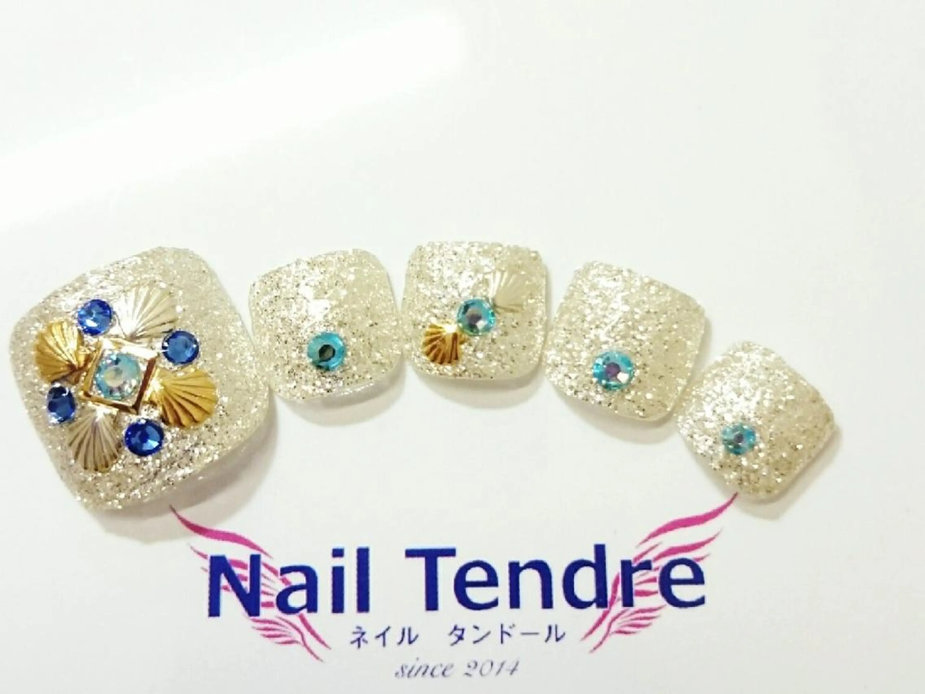 ネイル アートネイル ジェルネイル ソフトジェル ストーンネイル フットネイル Nail  Tendreのネイルデザイン