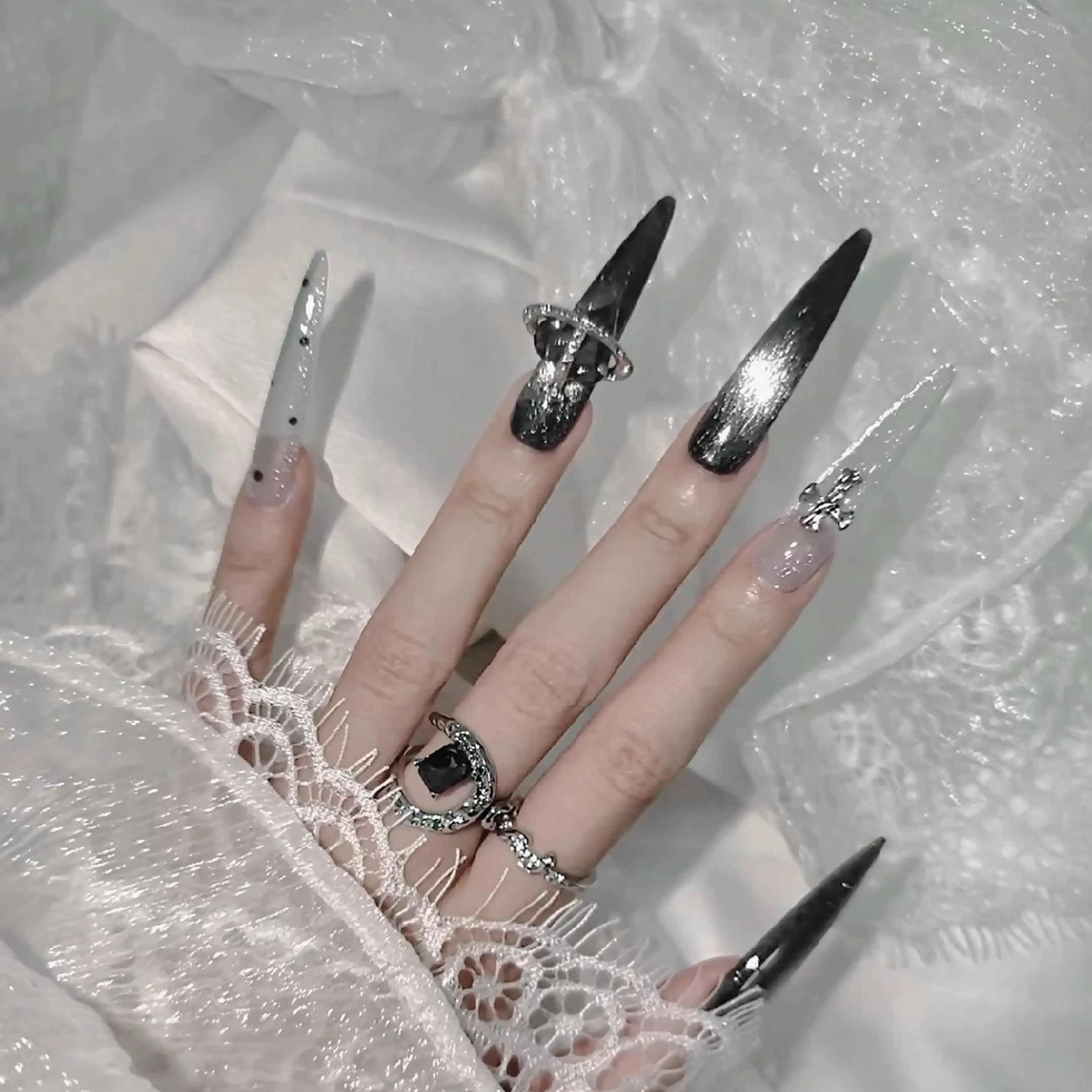 ネイル ネイリストゆか💅 長さだし、深爪矯正のネイルデザイン