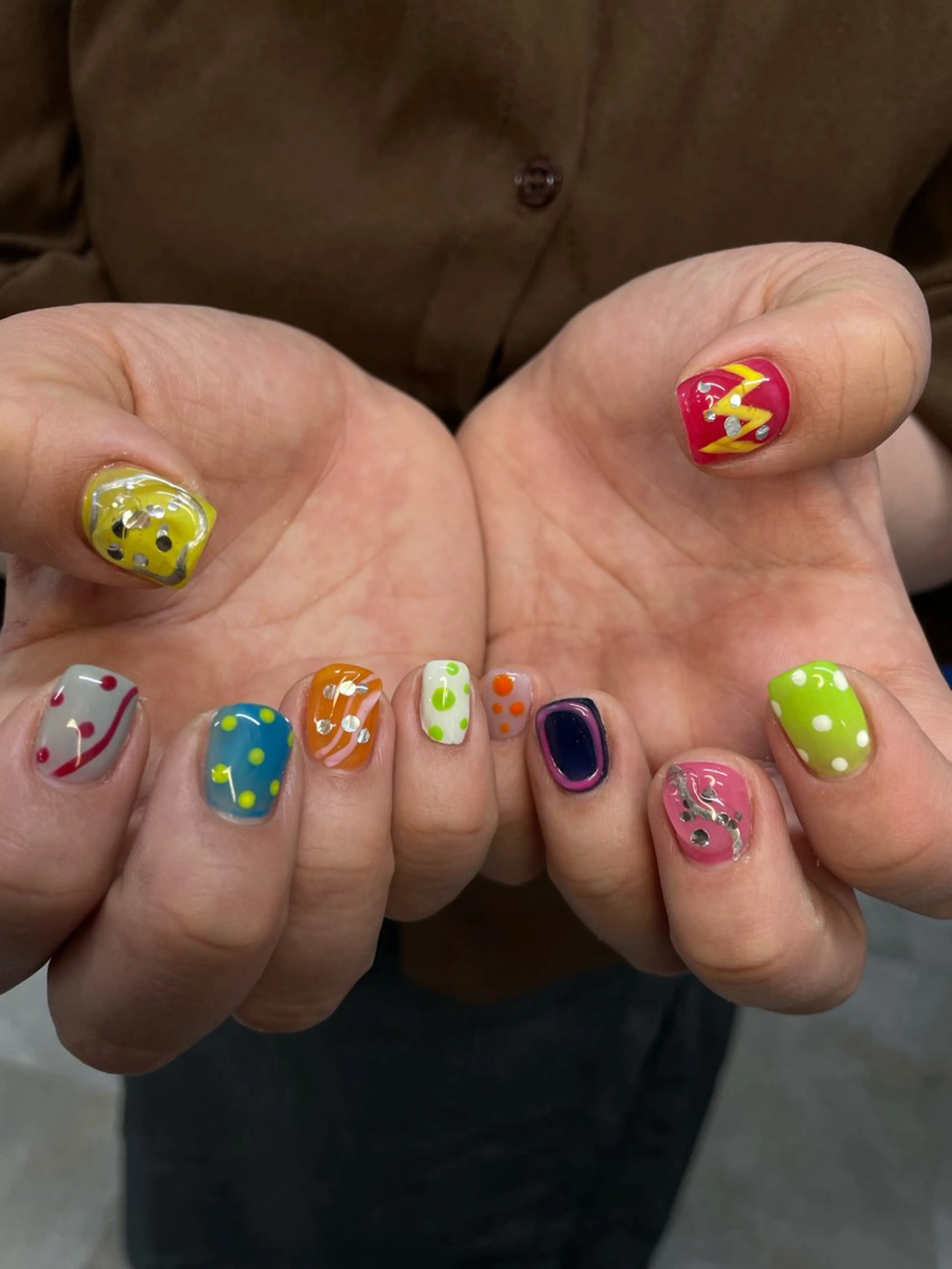 ネイル ハンドネイル ひめか🫁 推し概念・個性派のネイルデザイン