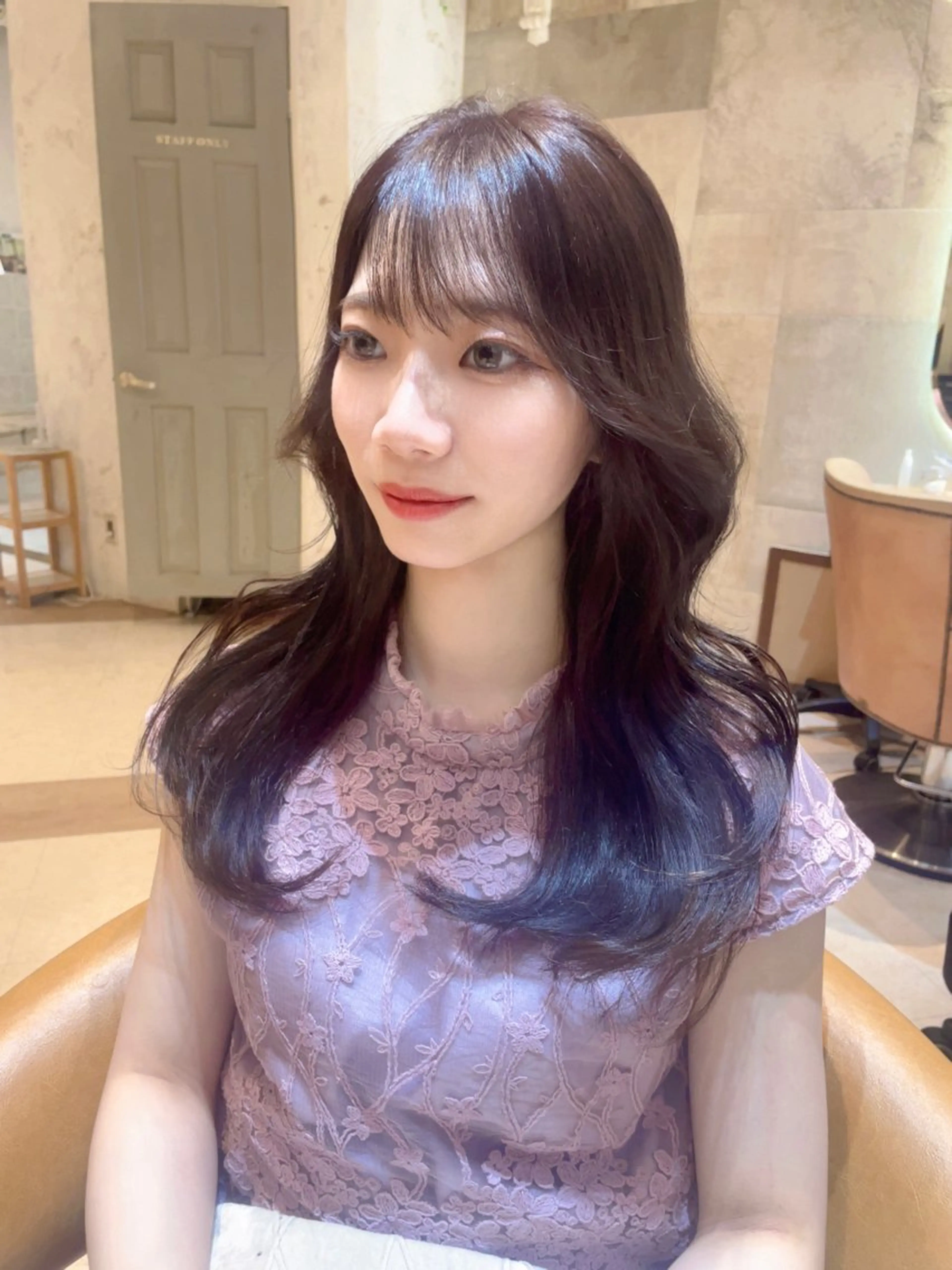 ロング くびれヘア 韓国風ヘア カット ヘアカラー トリートメント Kanami/韓国風 /艶カラーのヘアスタイル