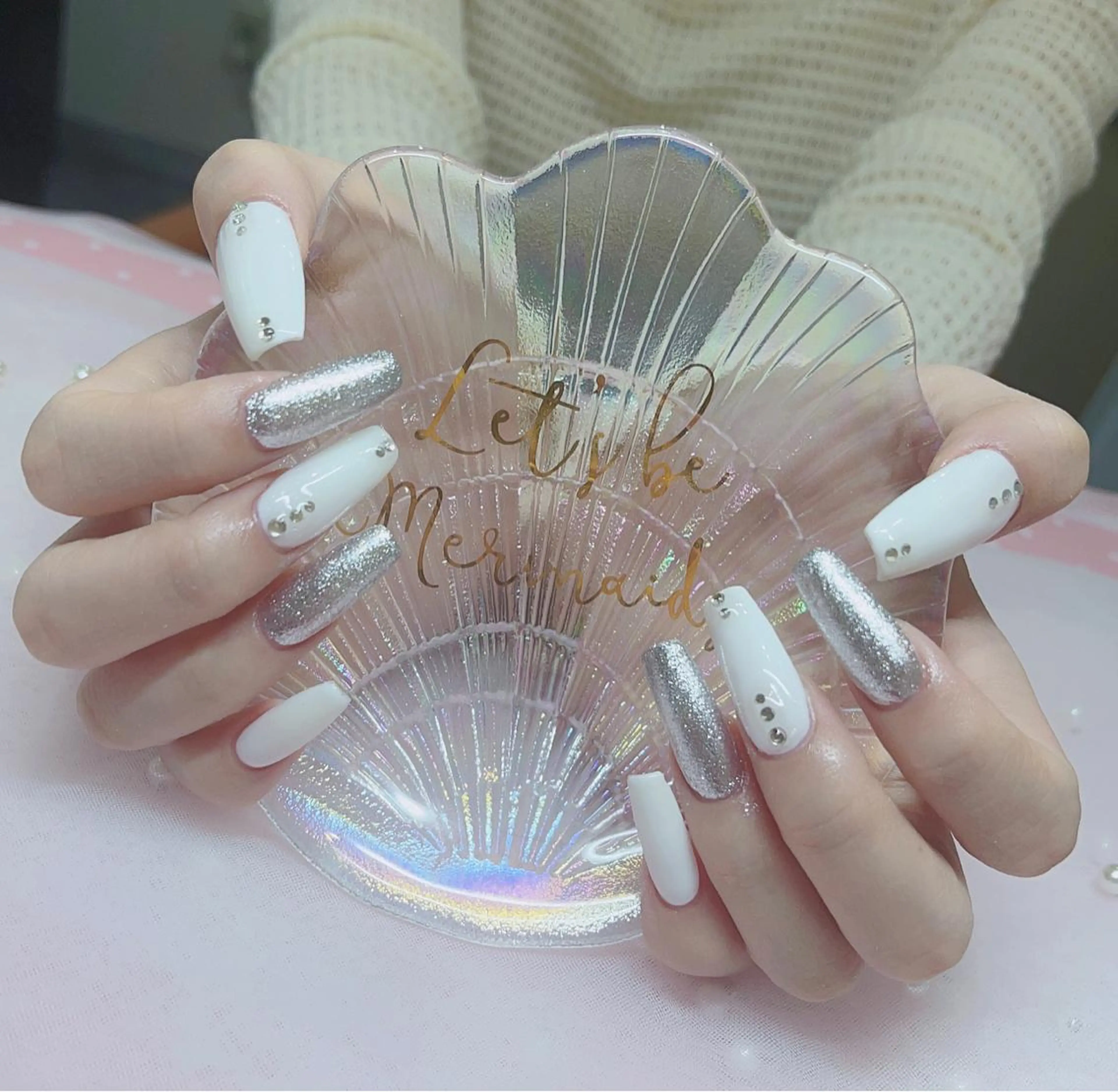 ネイル Fairyフェアリーネイルサロン所属・Nail Hibi サロンのネイルデザイン