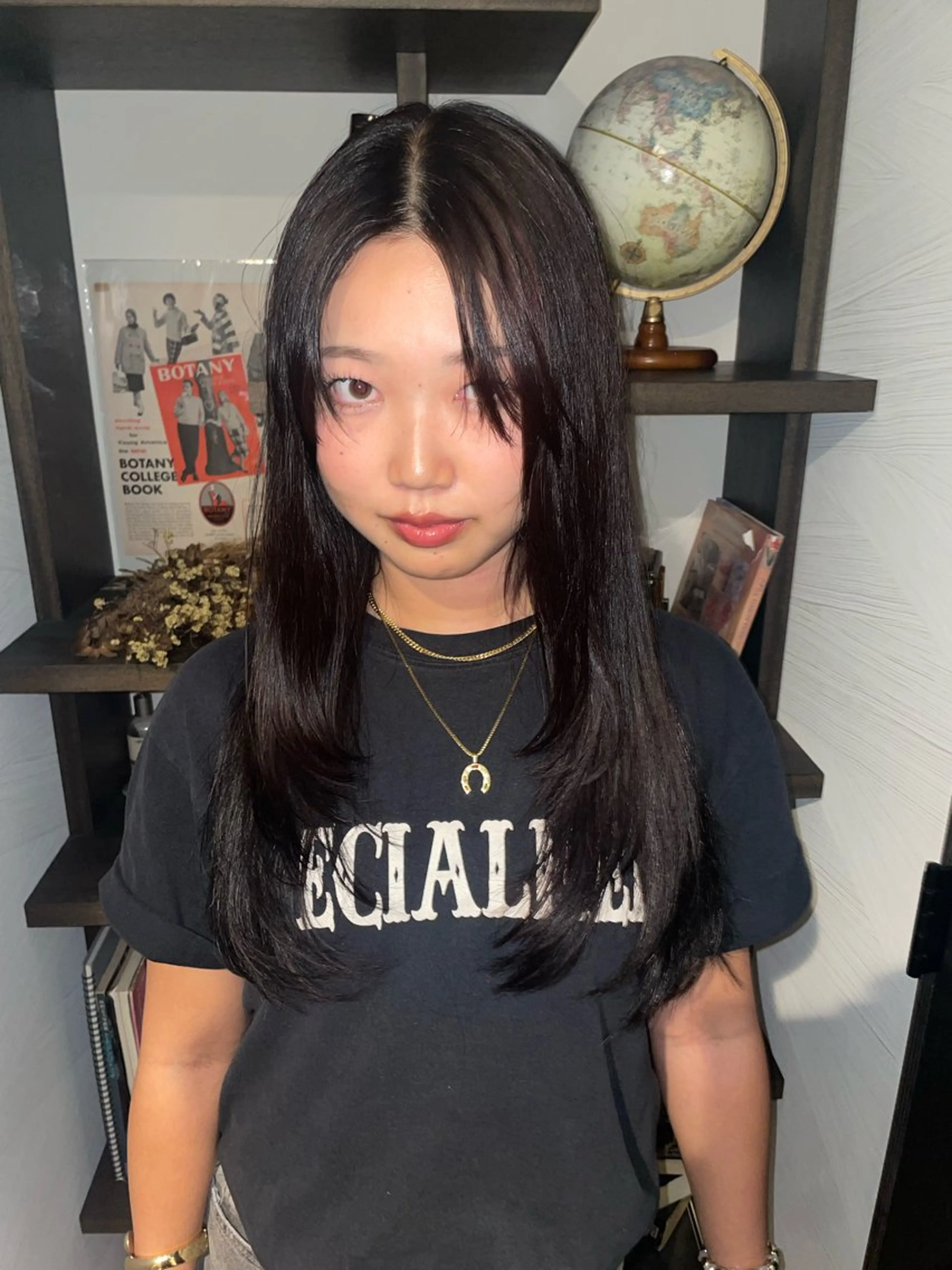 コスメ系縮毛矯正+カット+極潤トリートメント+クイックヘッドスパの写真