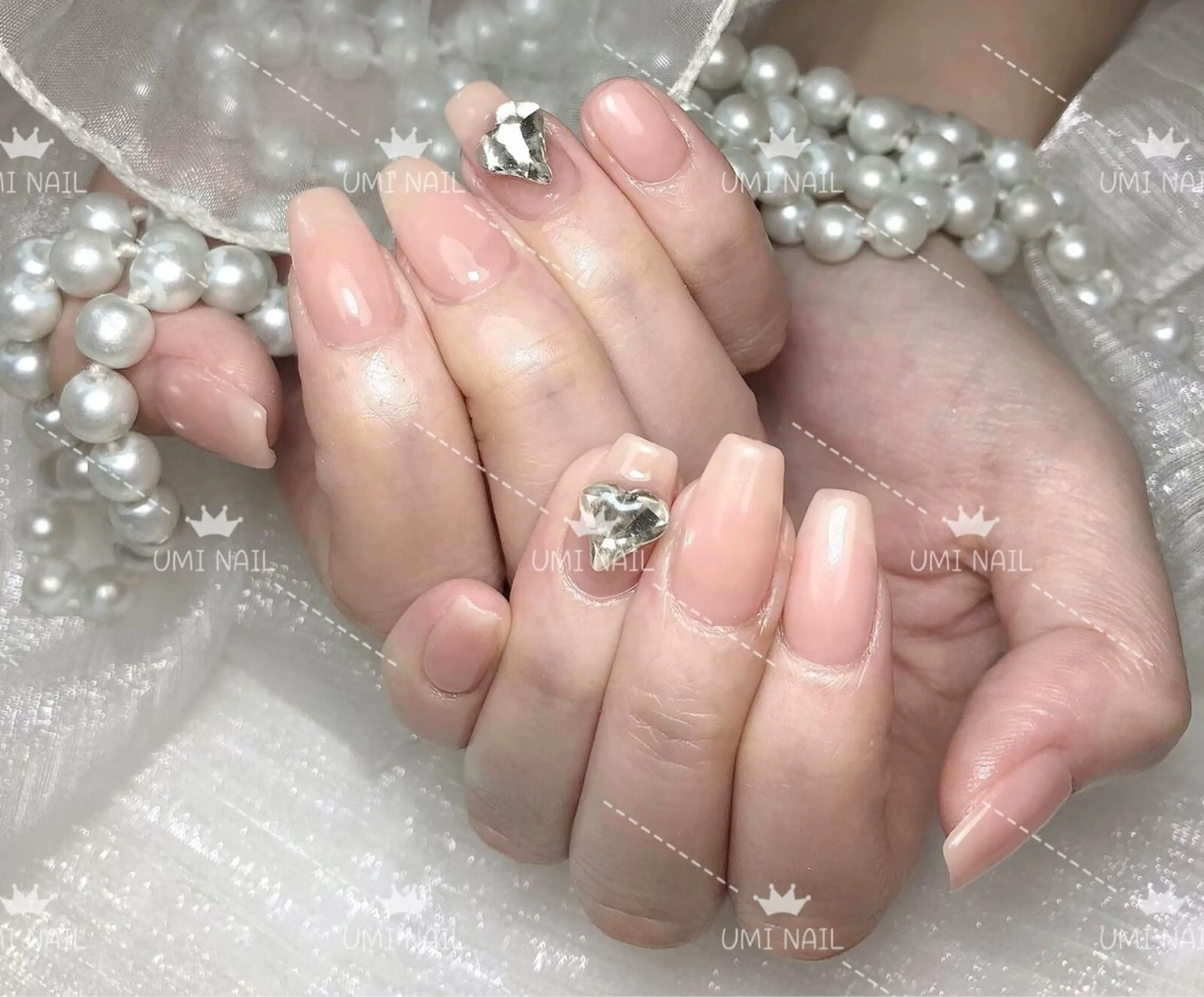 ネイル ハンドネイル ハンドケア LUXE NAIL SALONのネイルデザイン