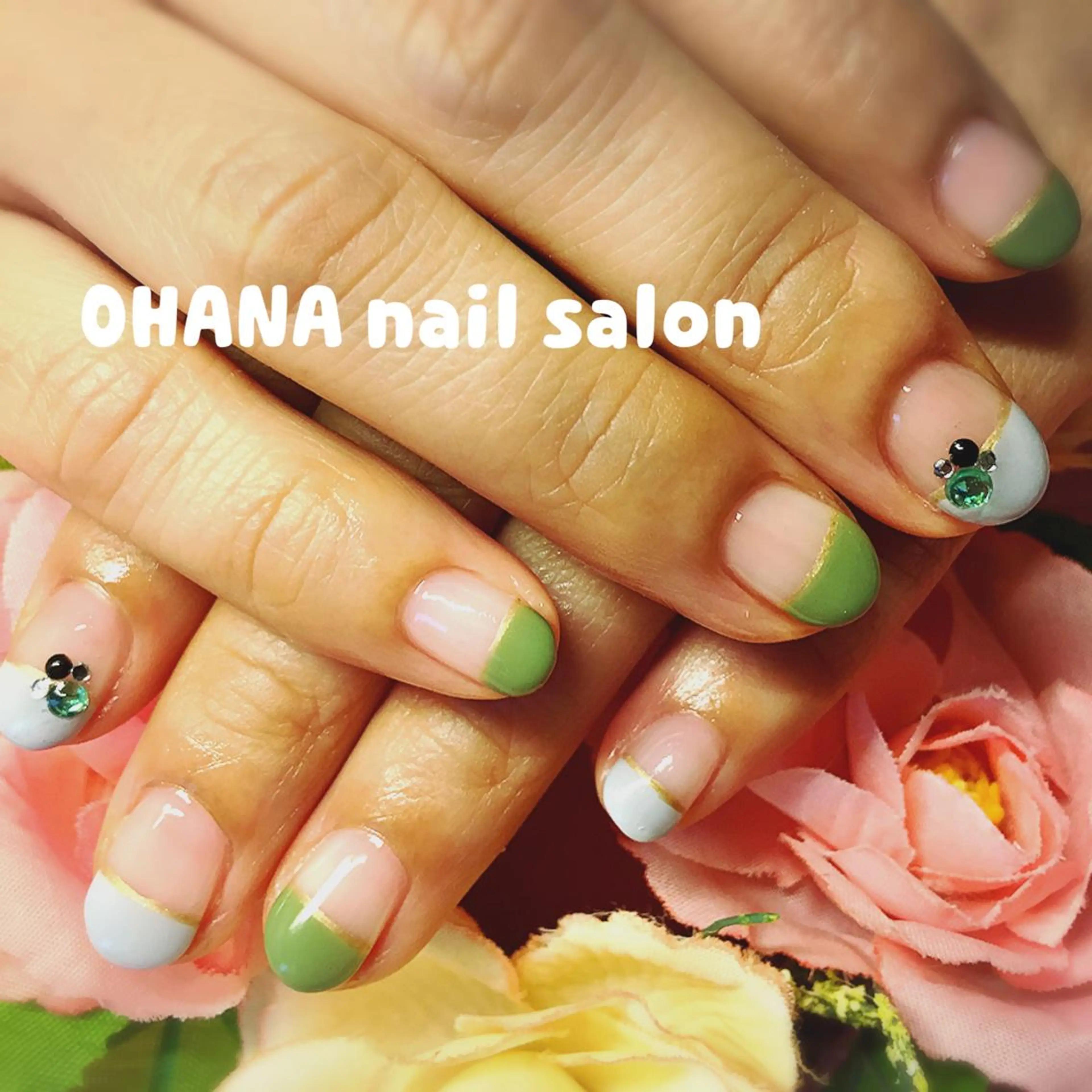 ネイル フレンチネイル ジェルネイル 那覇🏝️台湾人 ネイリストSHIUのネイルデザイン