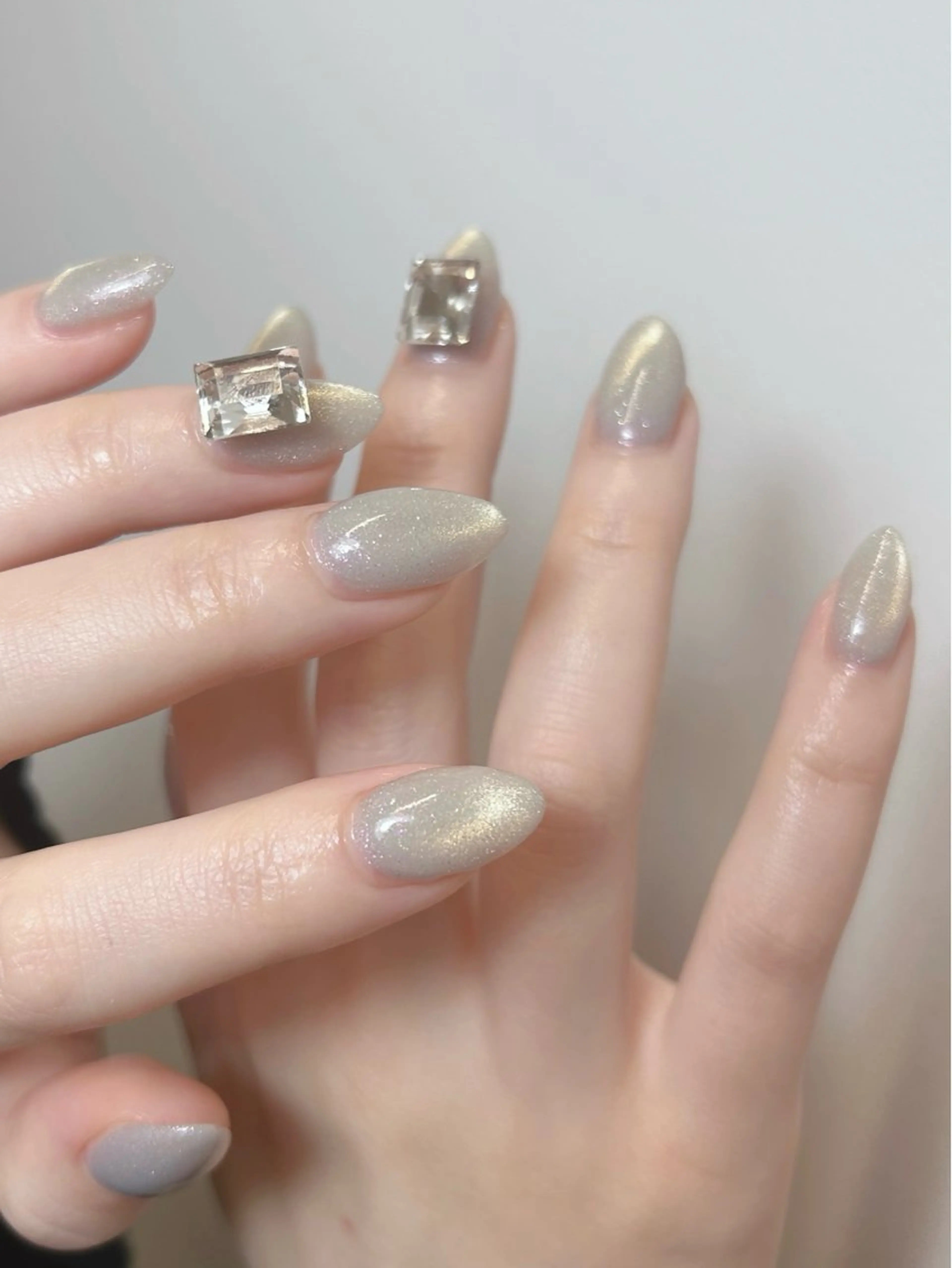 ネイル 透灯 TOUTOU所属・透灯 TOUTOU 🪄のネイルデザイン