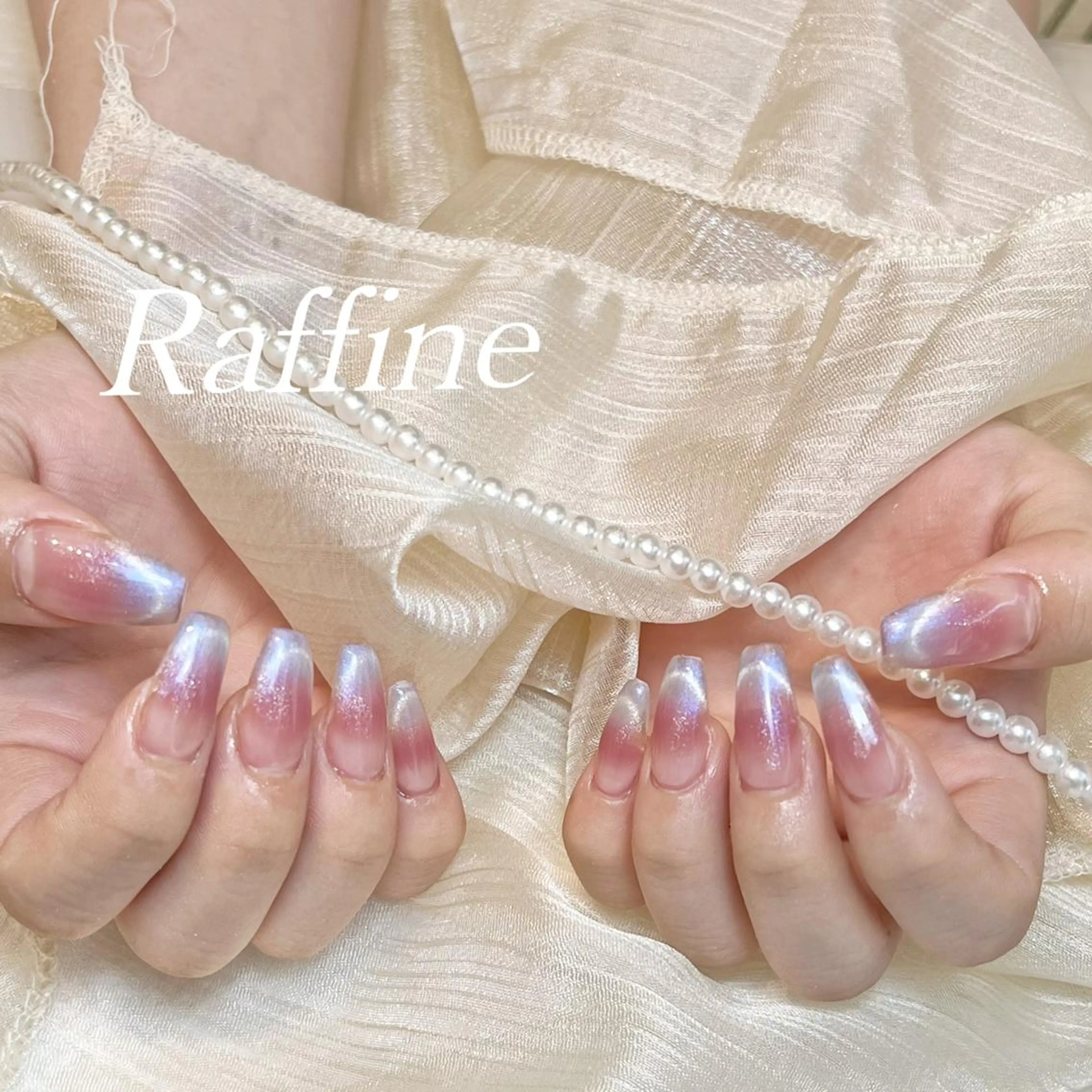 ネイル RAFFINE haru🦋🩵のネイルデザイン
