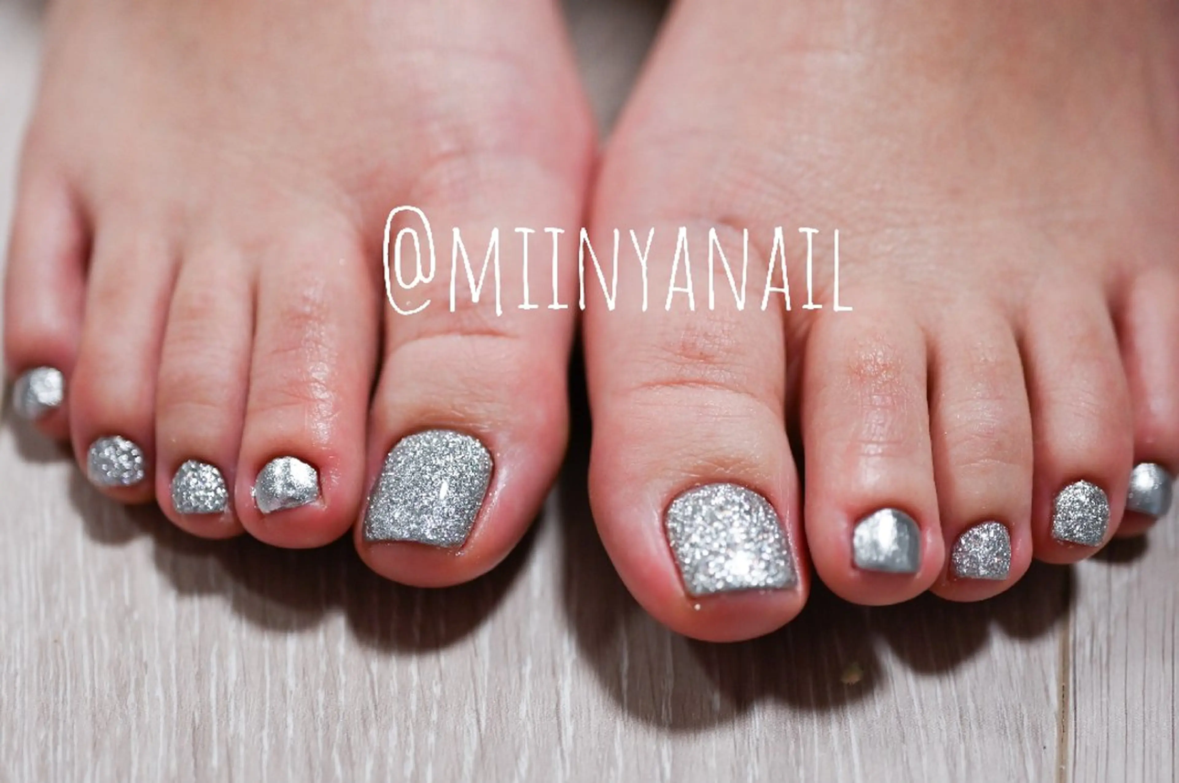 ワンカラーorラメグラデ(オフ無)の写真