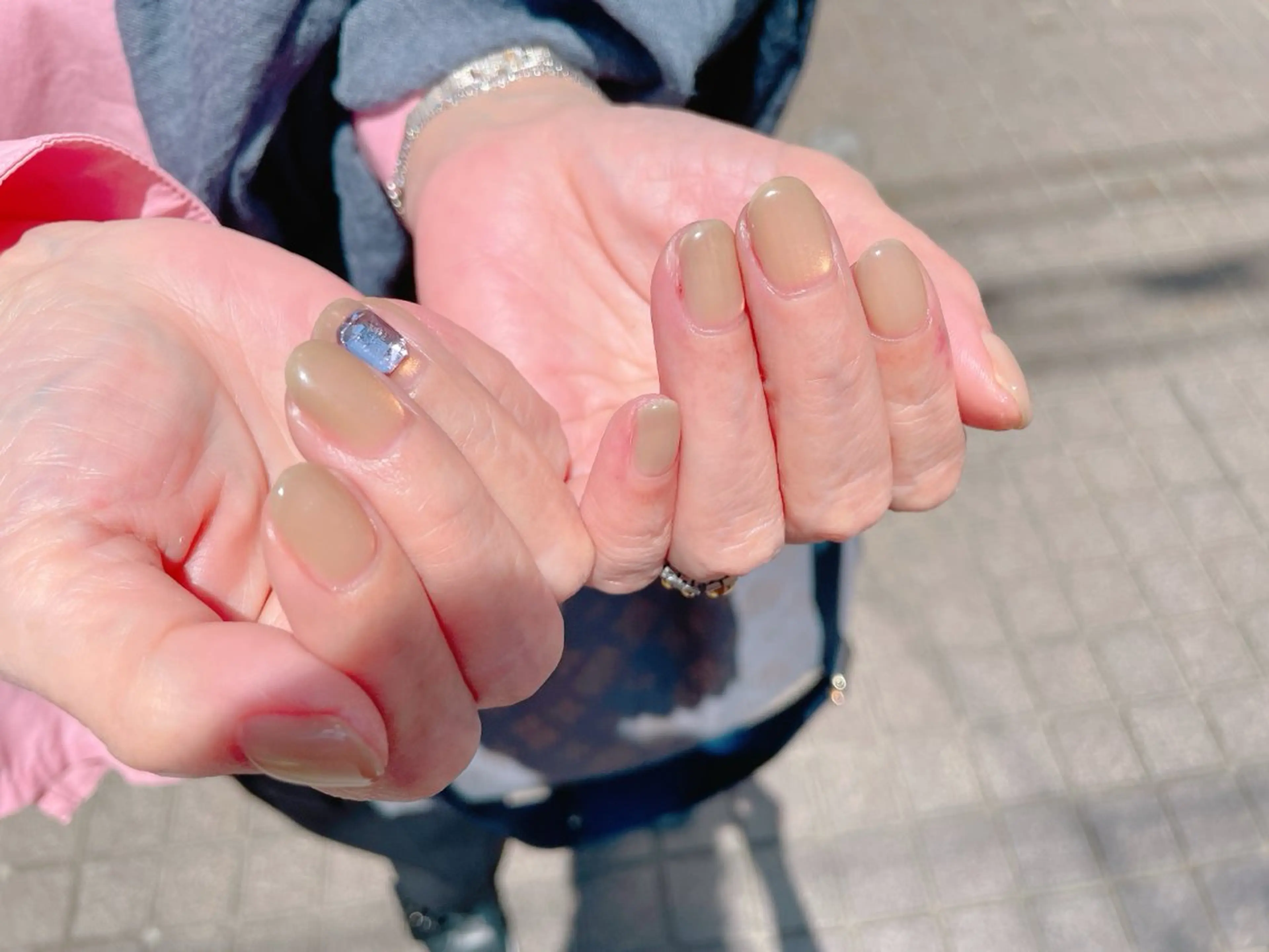 ネイル ジェルネイル マグネットネイル ニュアンスネイル パラジェル 春ネイル nailroom  OHANA所属・nailroom OHANA🌴のネイルデザイン