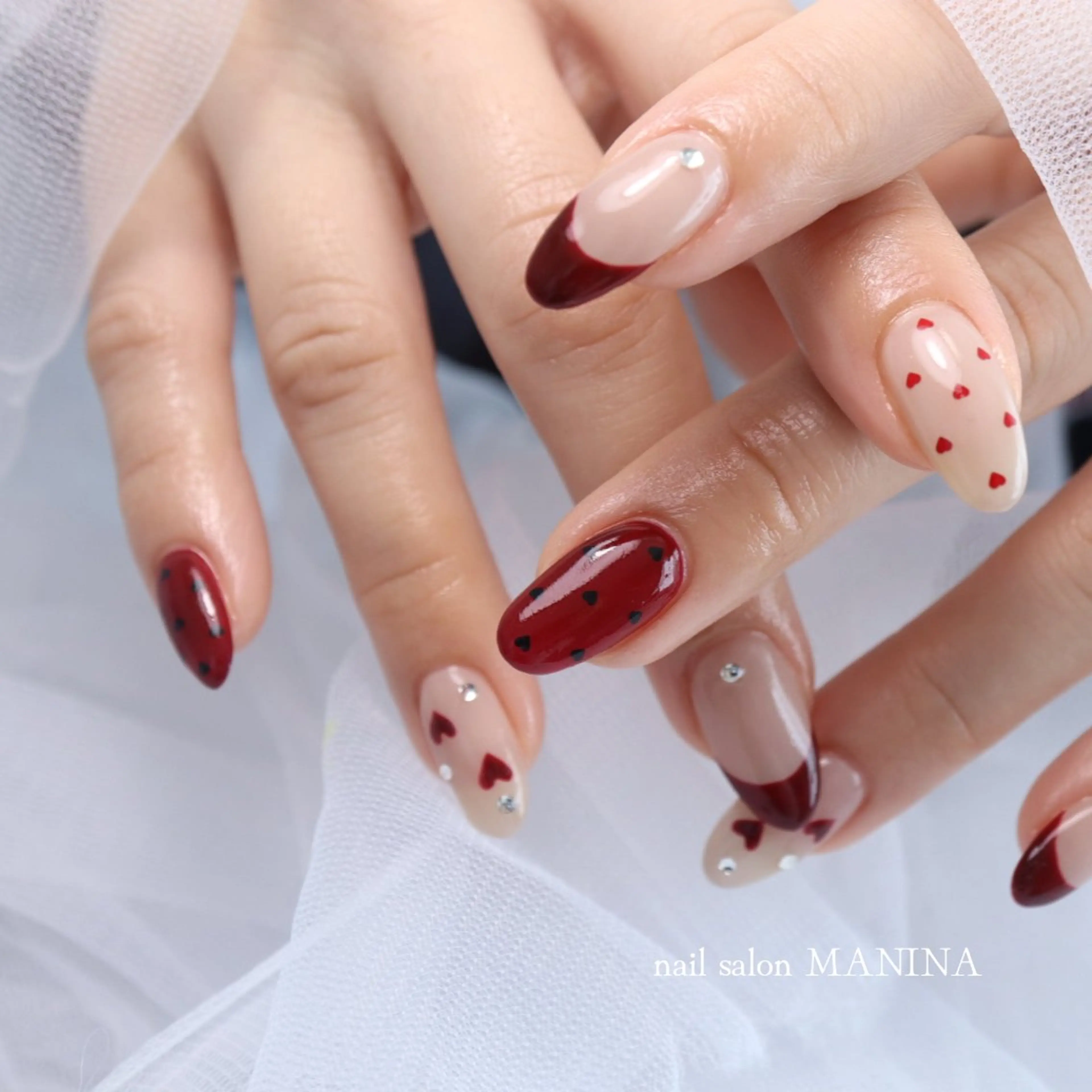 ネイル nailsalon MANINA齋藤愛美のネイルデザイン