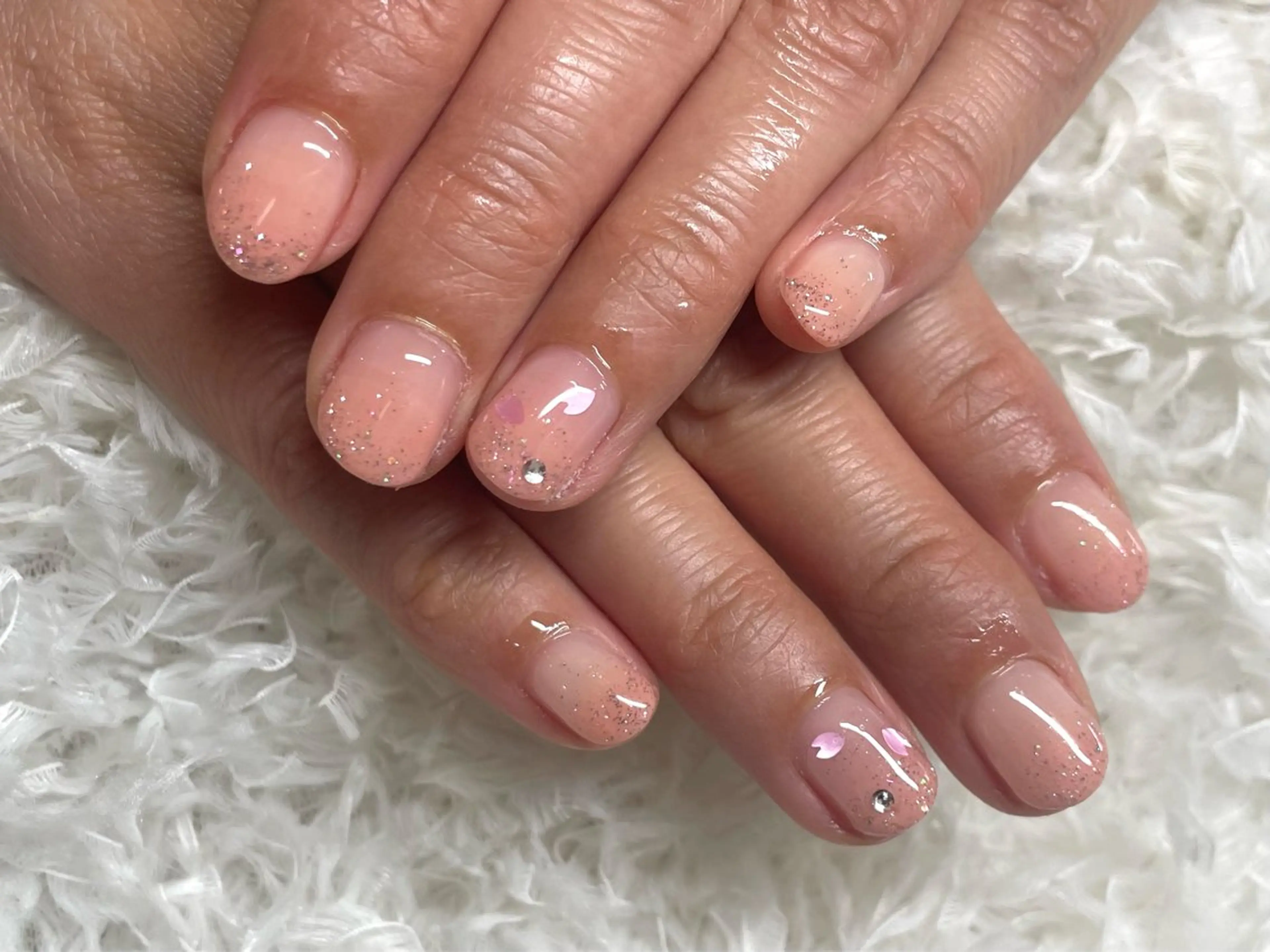 ネイル ラメ(グリッター) ハンドネイル 橋田 有里奈のネイルデザイン