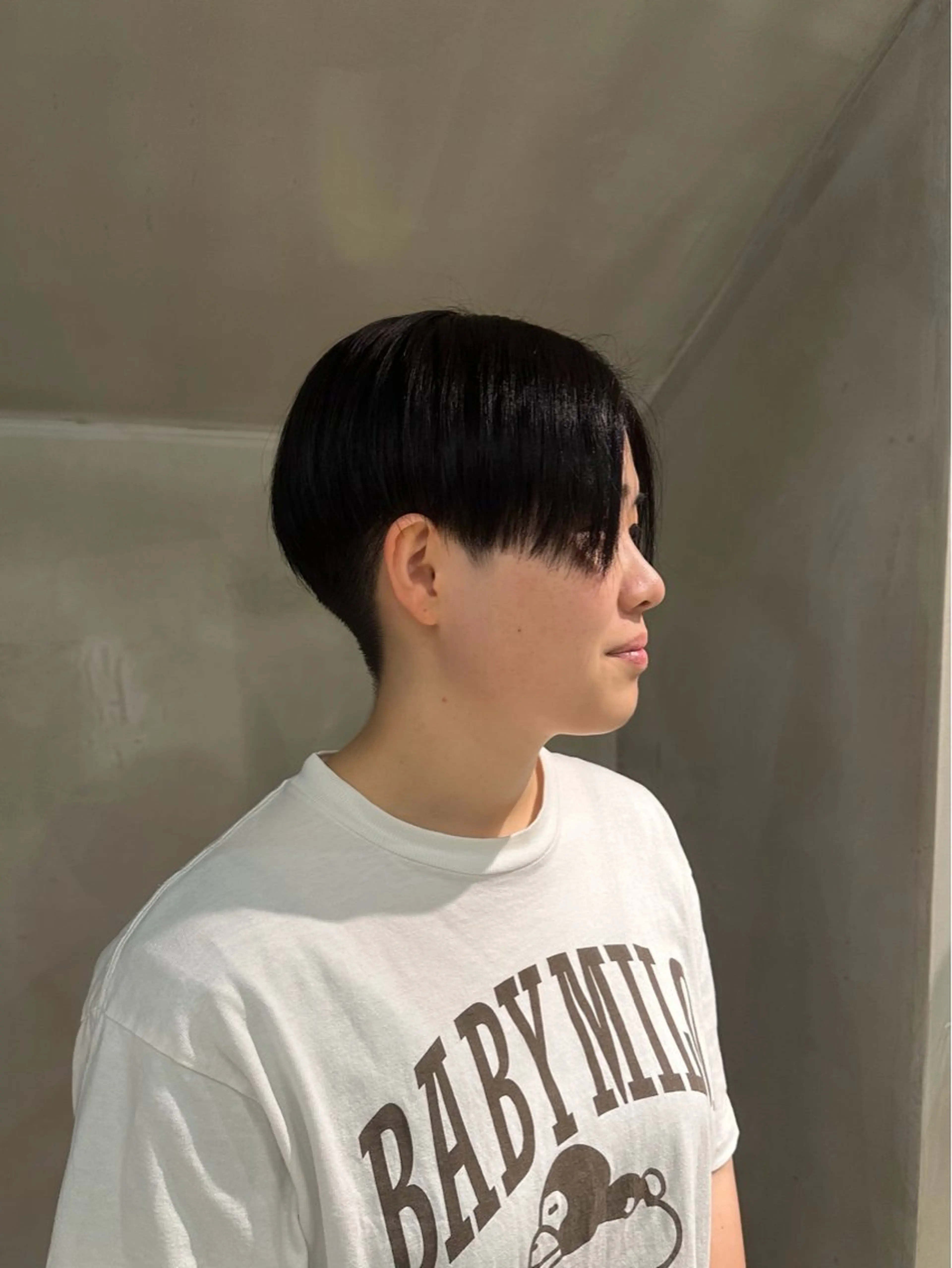 ショート mei🪽 カラーモデルのヘアスタイル