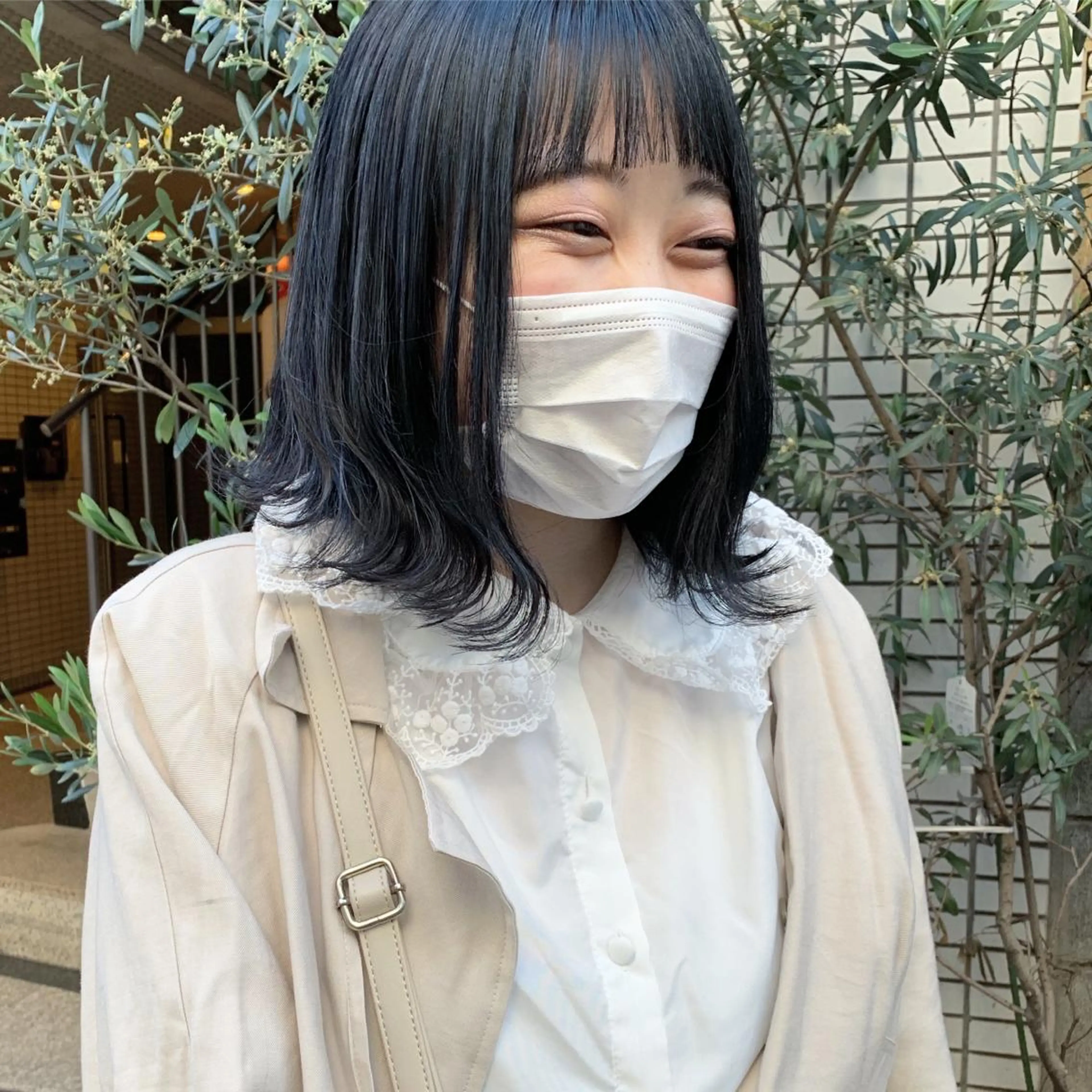 セミロング カラー ヘアアレンジ 黒髪 ブルーカラー ネイビーカラー 🫧透明感カラー/ ボブ/小笠原汐海🪽のヘアスタイル