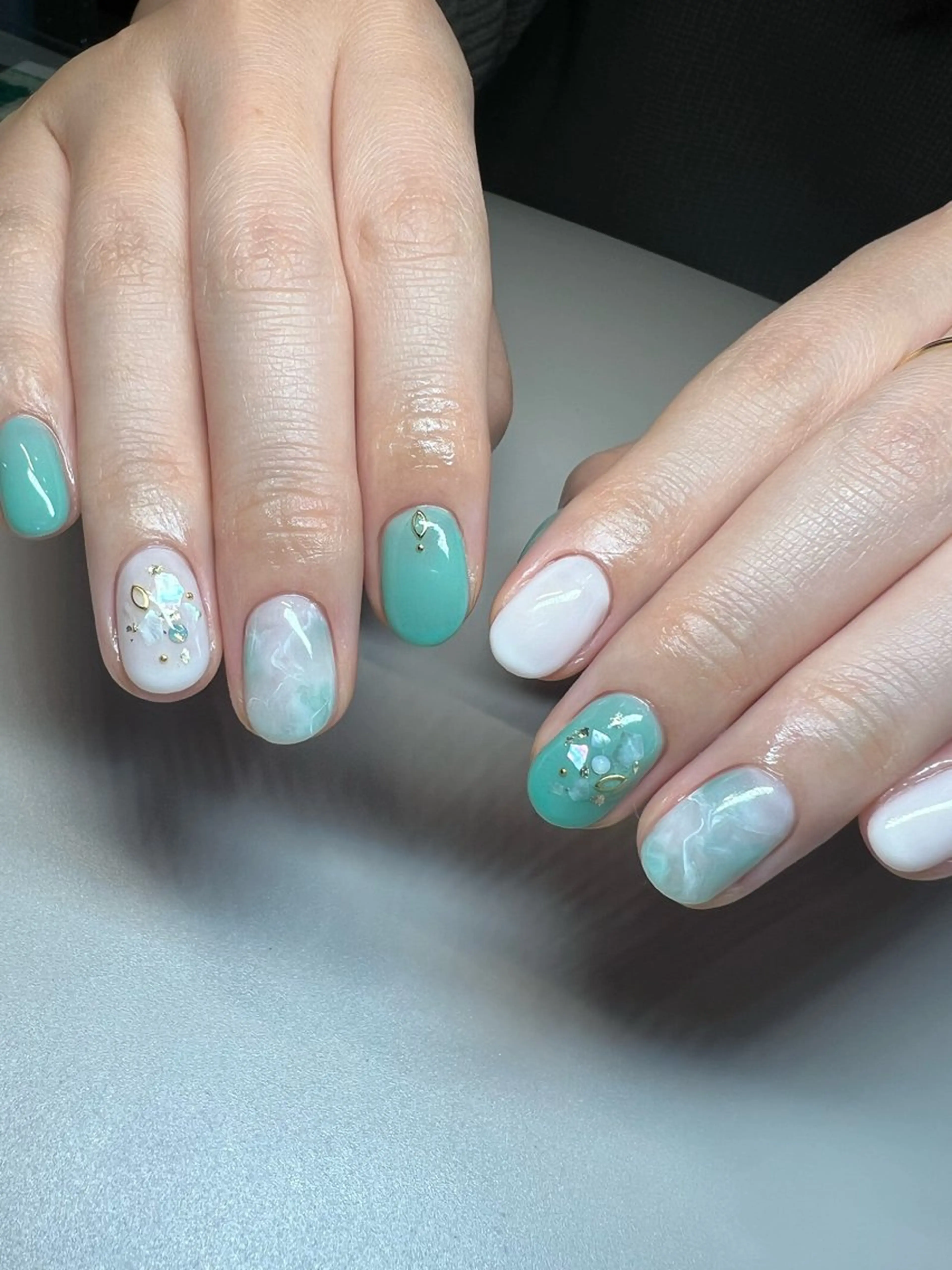 ネイル ブルー グリーン toki 横浜✨天王町のネイルデザイン