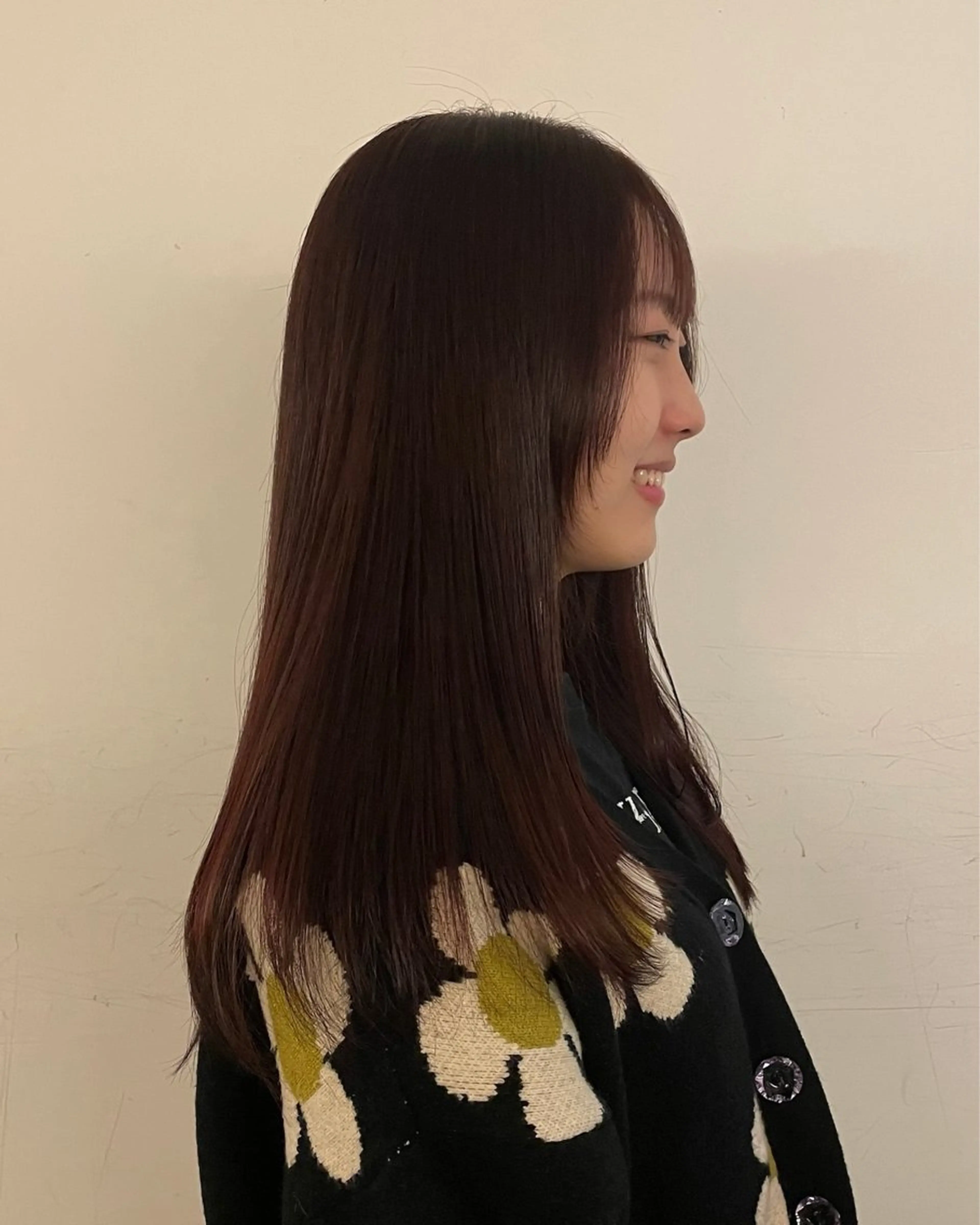 ロング パーマ 酸性ストレート ストレートパーマ トリートメント 美髪矯正🍀 似合わせカット渡邊のヘアスタイル