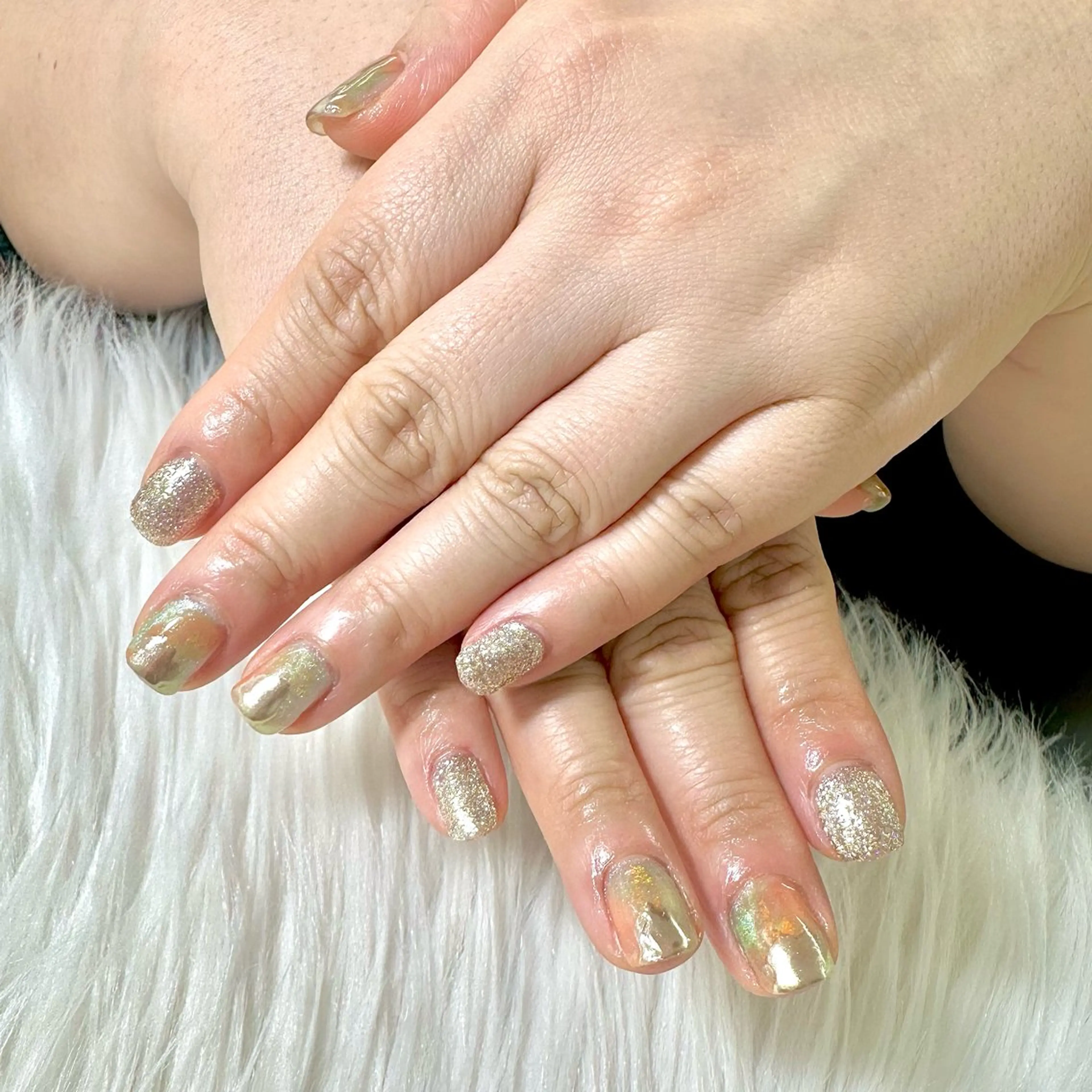 オフなし🩷ハンド/デザイン・アートの写真