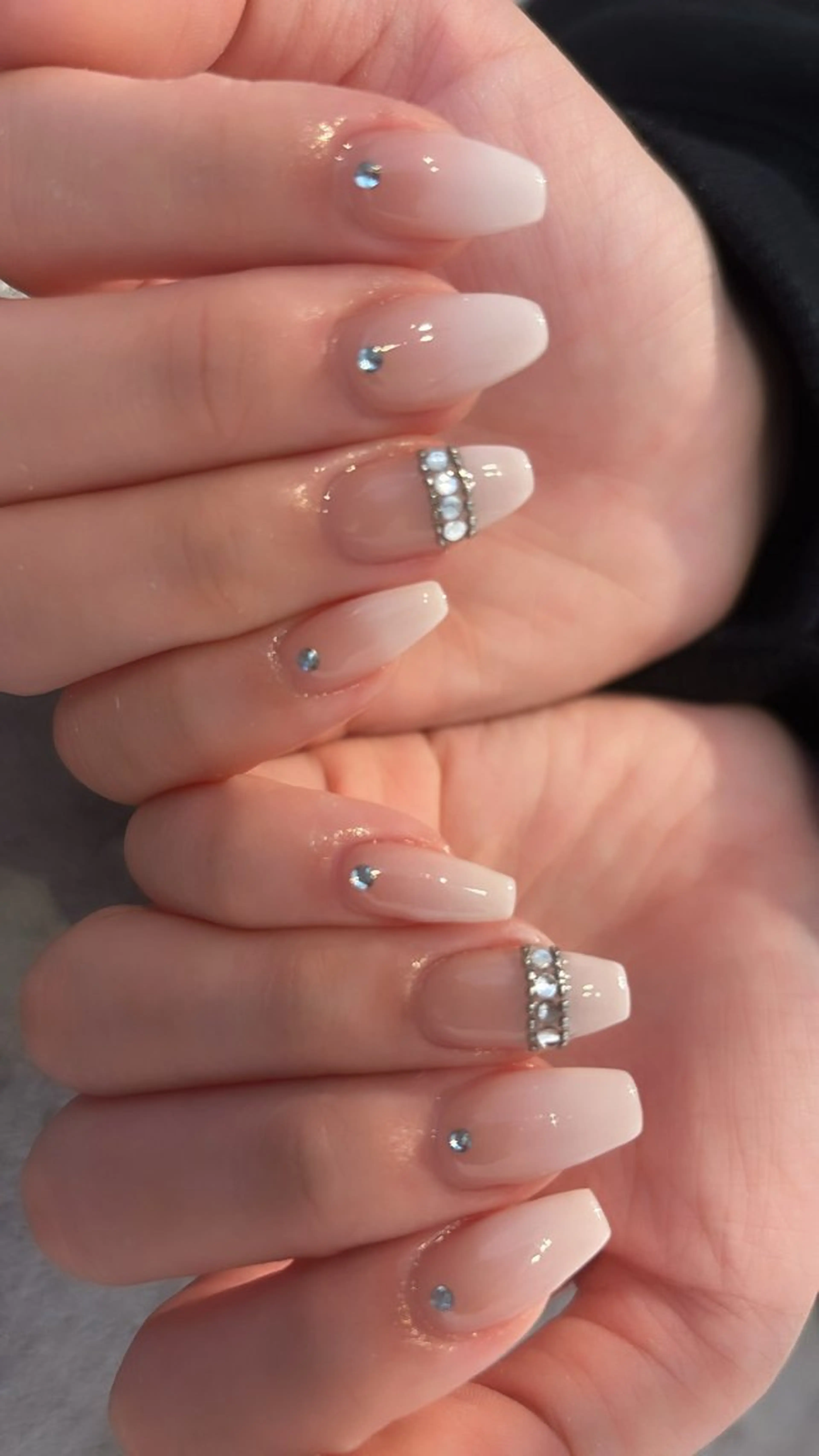 ネイル Mignon所属・Mignon 、のネイルデザイン