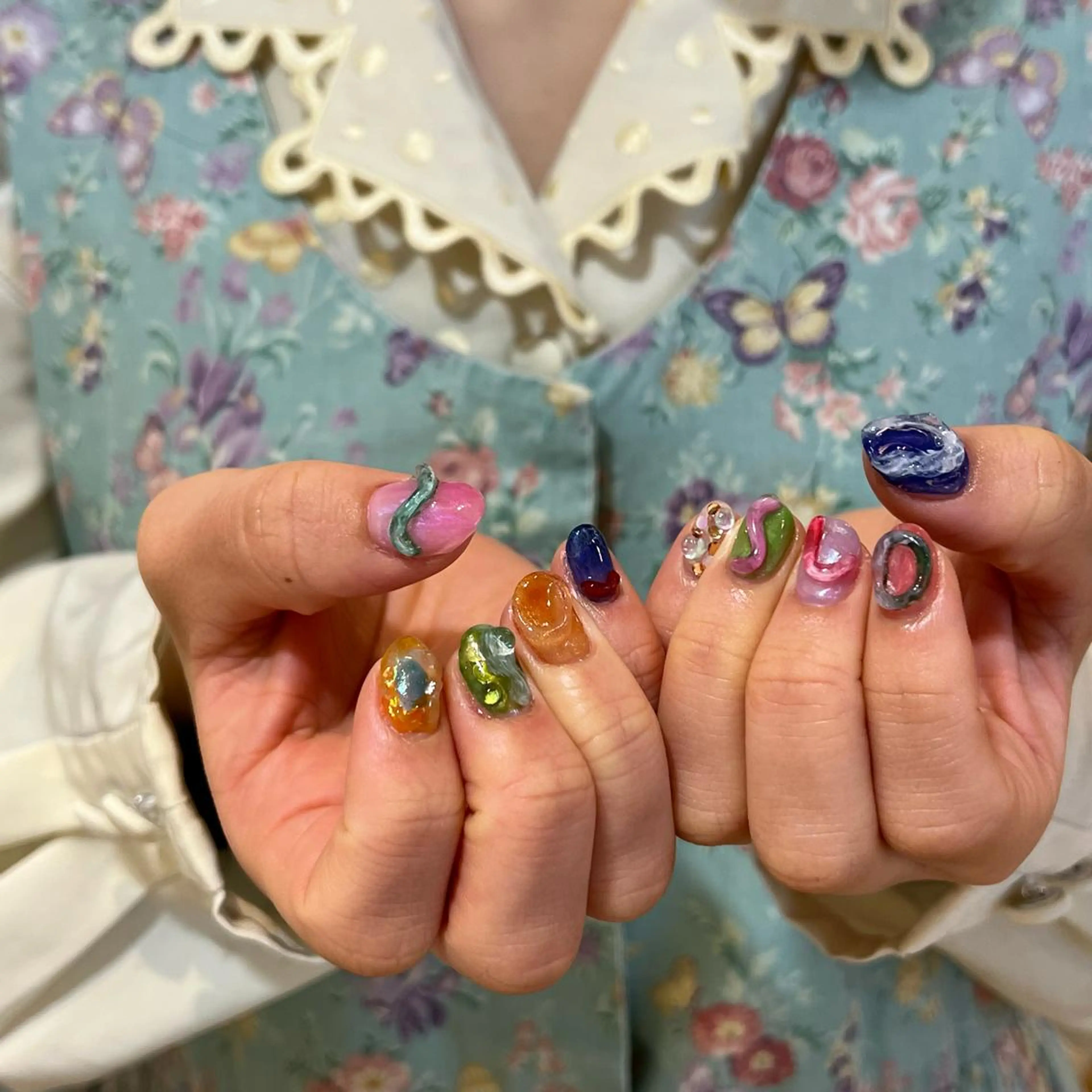 ネイル ハンドネイル 新井 ひなののネイルデザイン