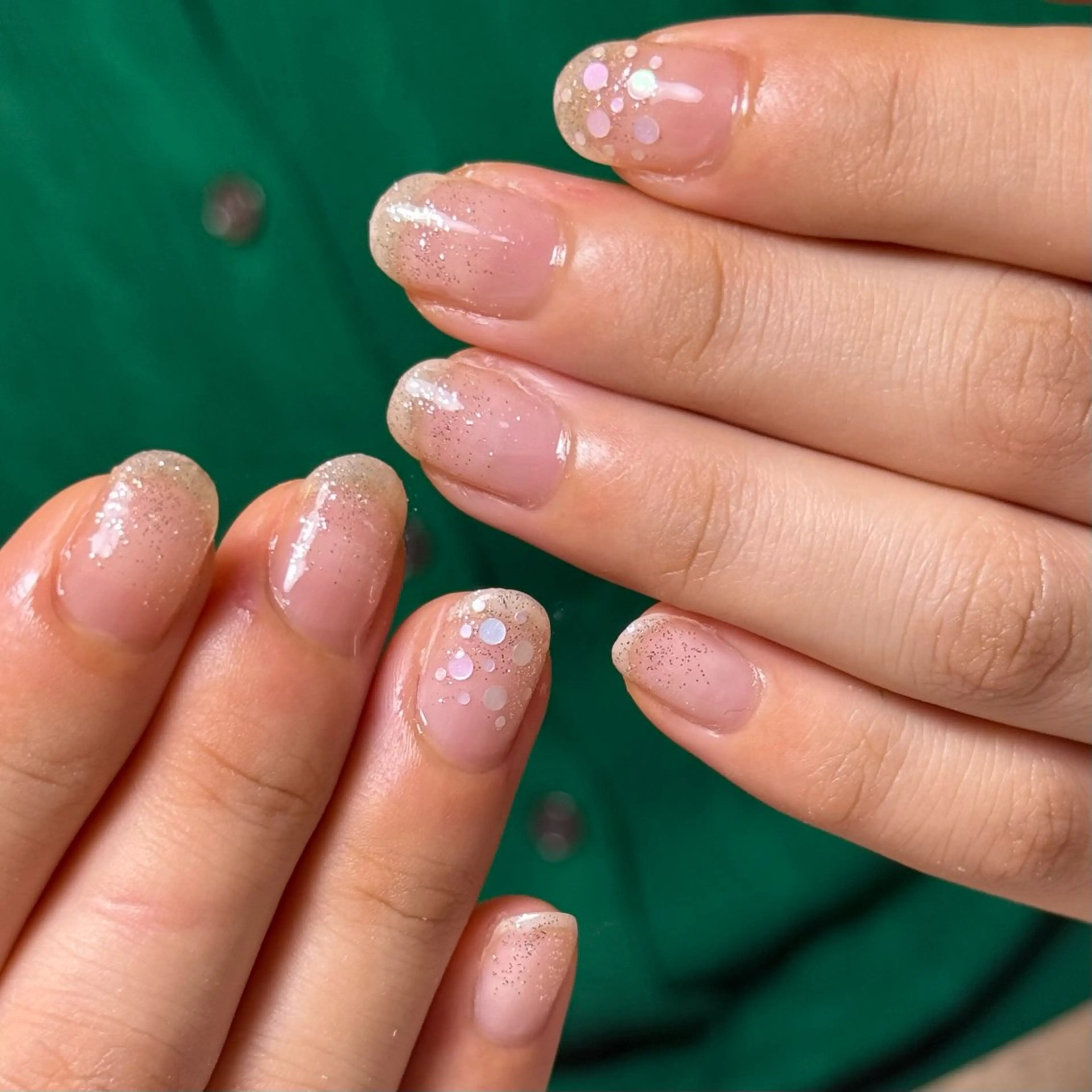 ネイル オーロラネイル グラデーション キラキラネイル withB 池尻大橋のネイルデザイン