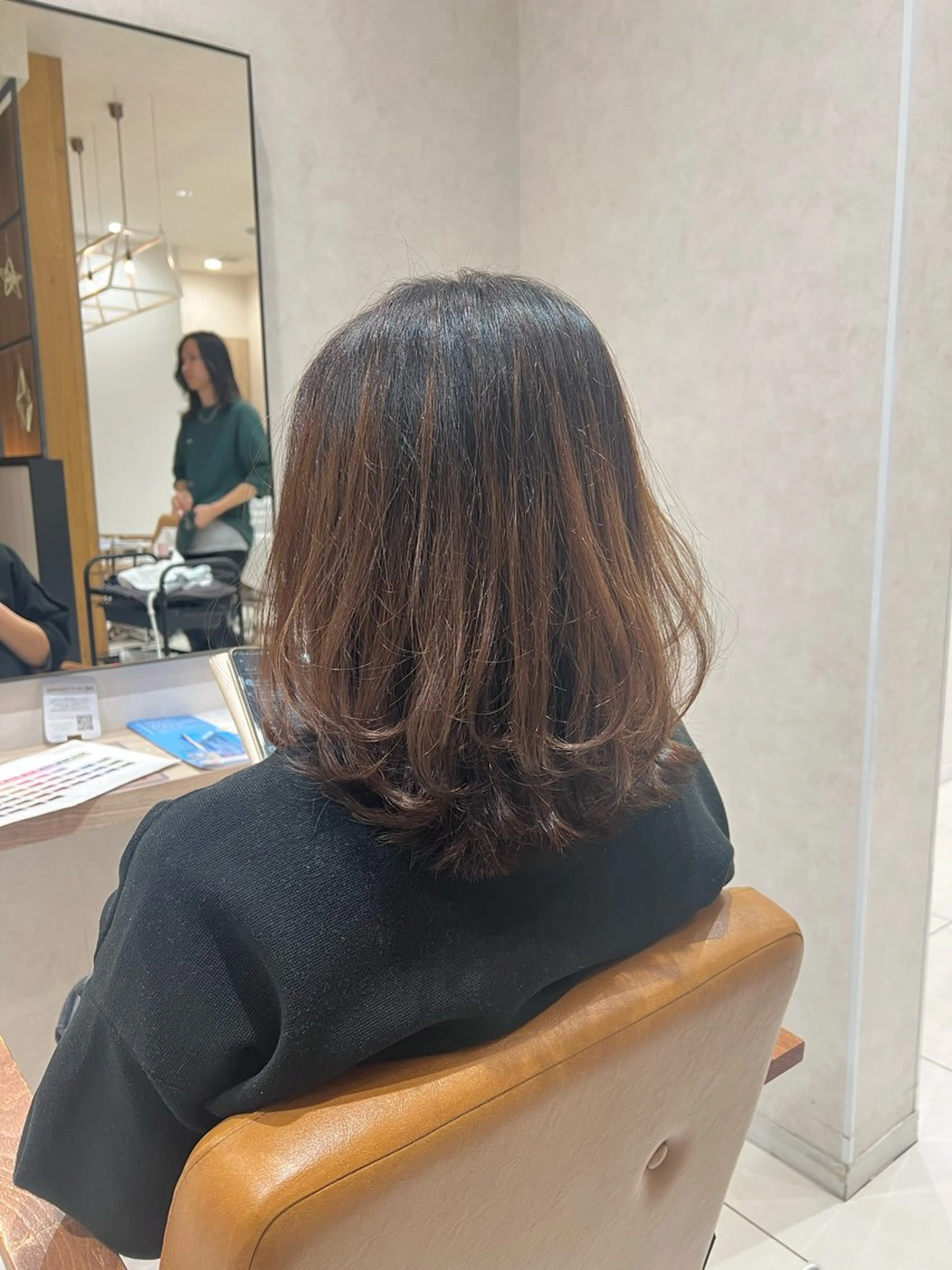 ミディアム レディースショート／ メンズパーマ／足立のヘアスタイル