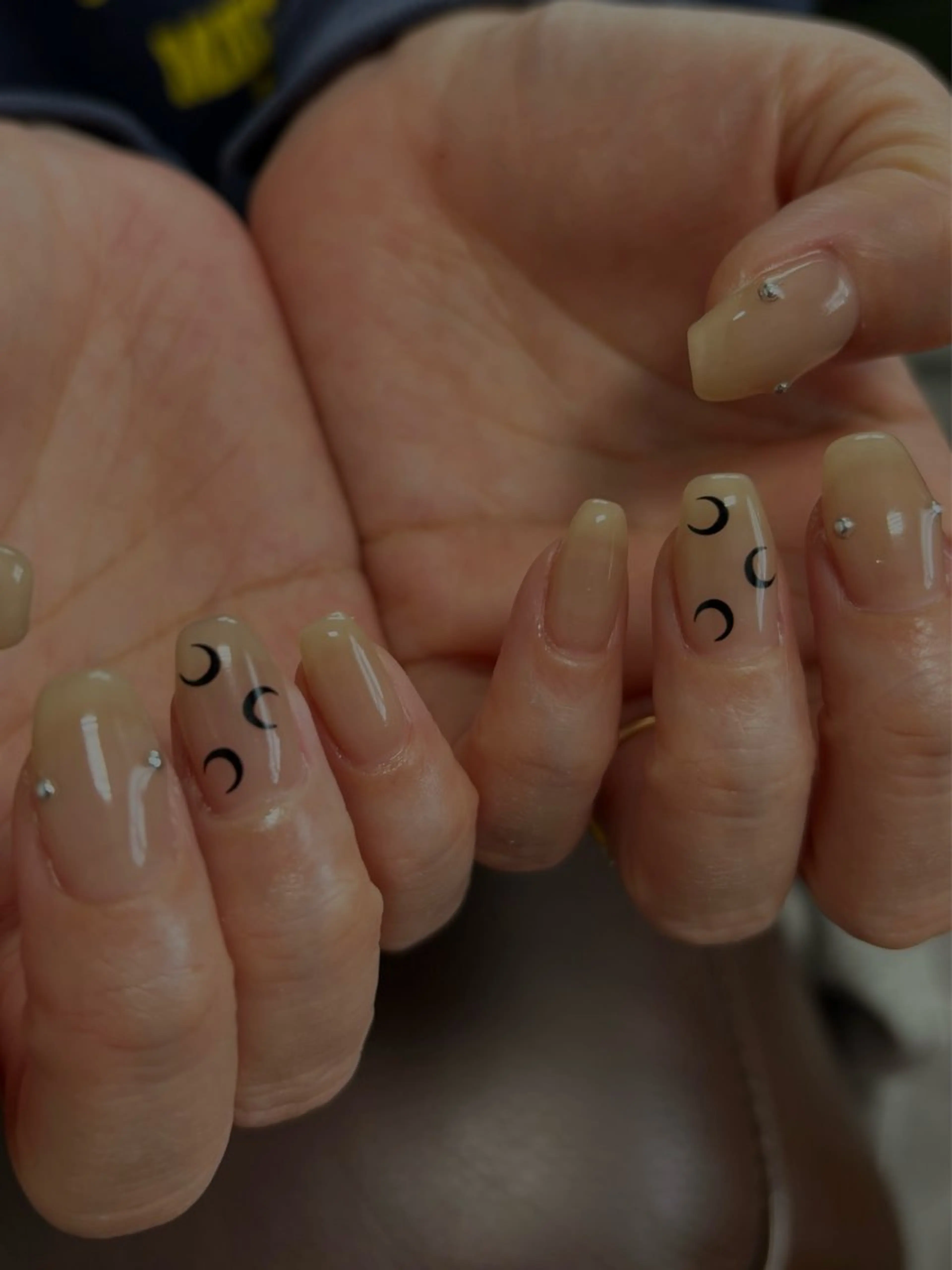 ネイル ハンドネイル 爪塗屋 さんのネイルデザイン
