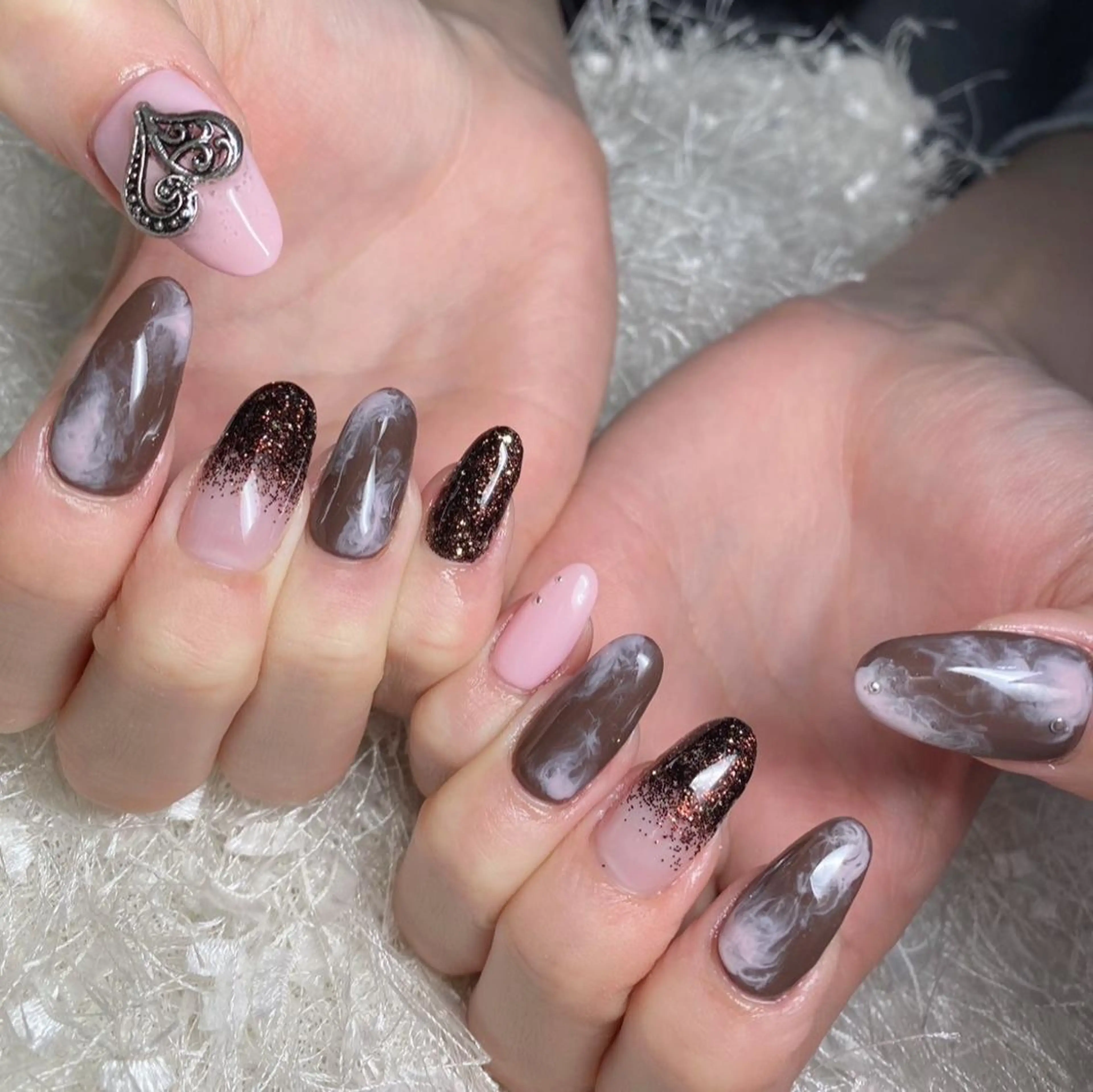 ネイル 長さ出し フレンチネイル ジェルネイル グラデーション 韓国ネイル ハンドネイル Nail&eye Belire 新宿のネイルデザイン