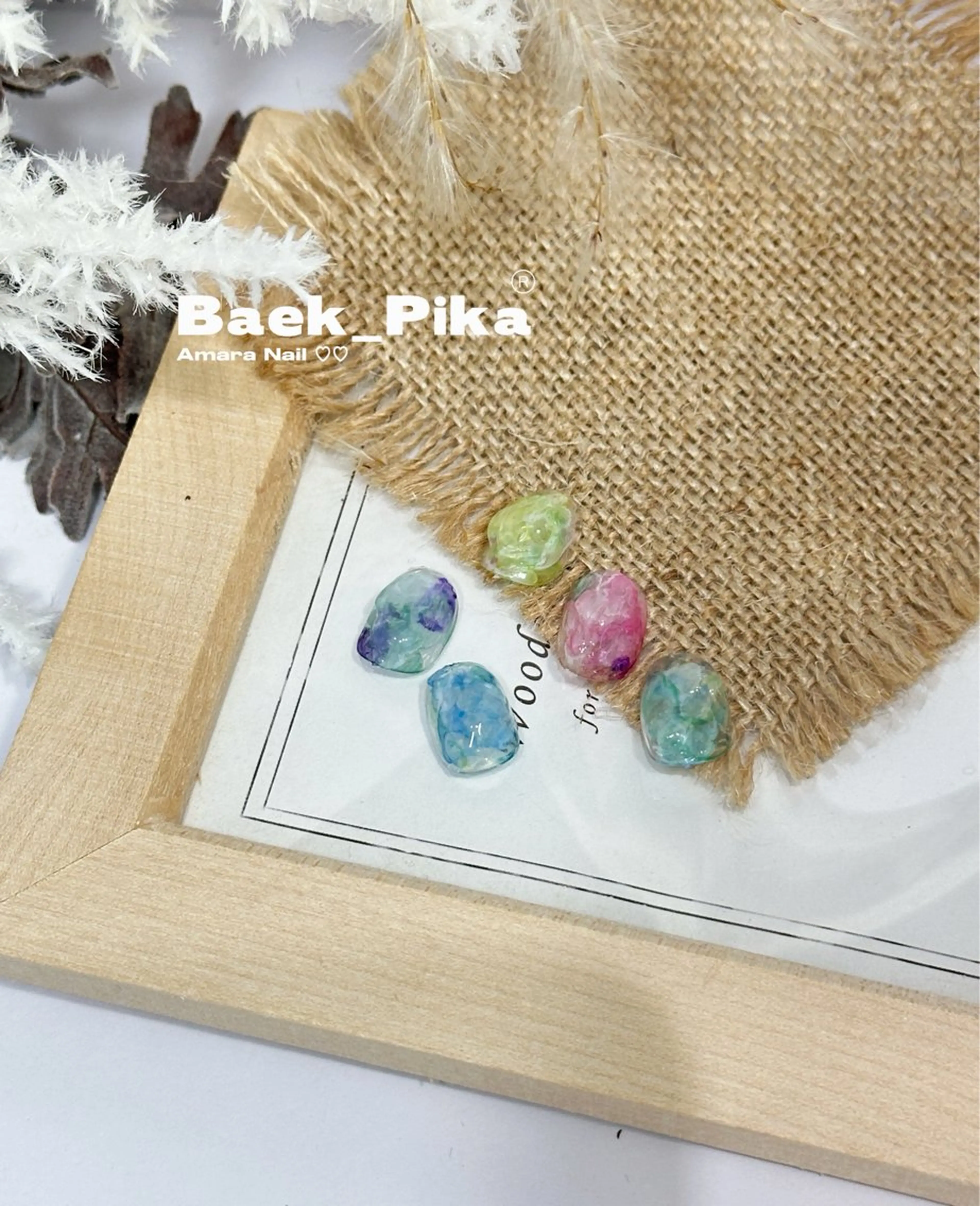 ネイル LINSTY PIKAのネイルデザイン